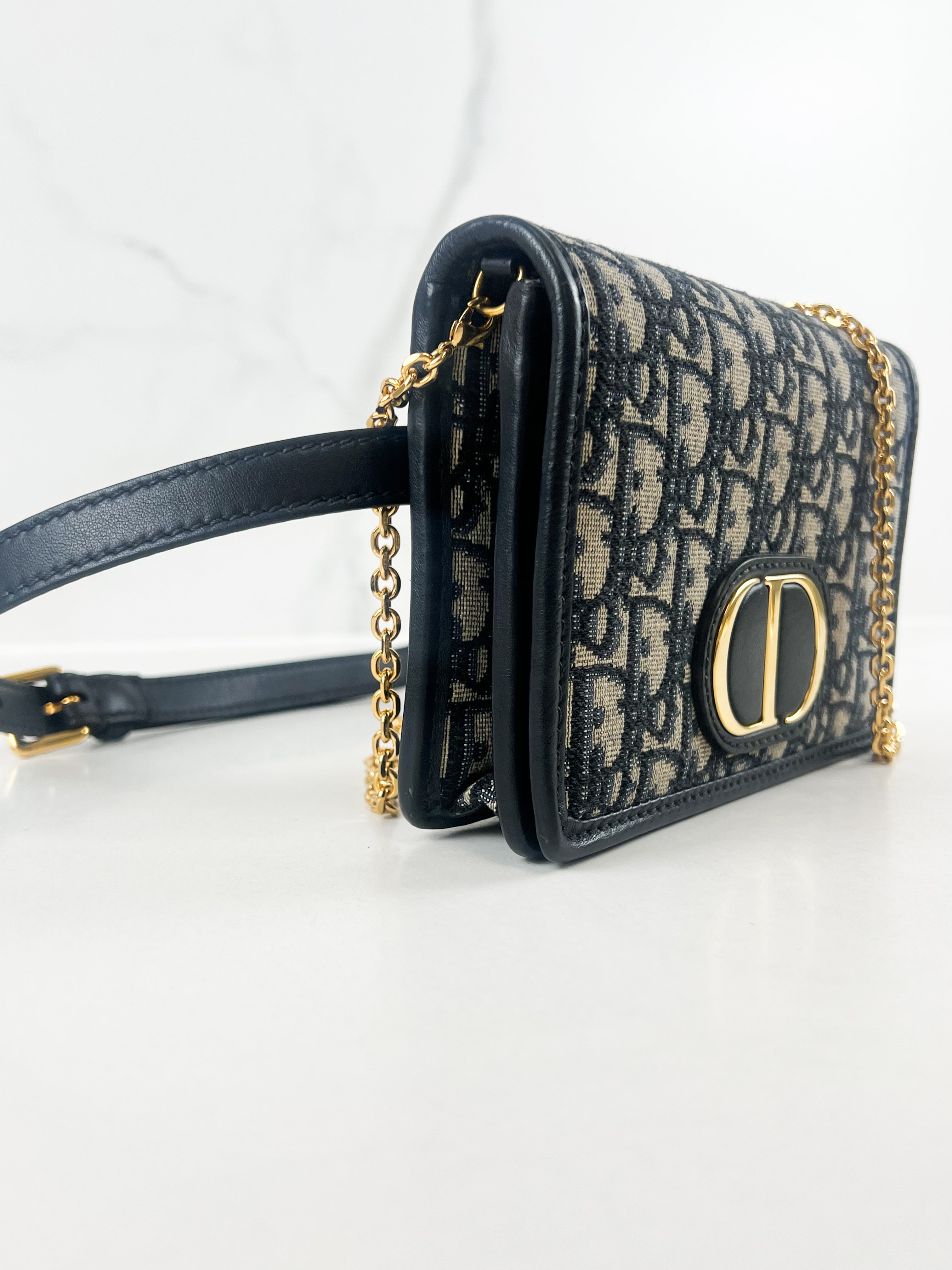 Christian Dior 2-in-1 30 Montaigne Pouch Blue Dior Oblique Jacquard