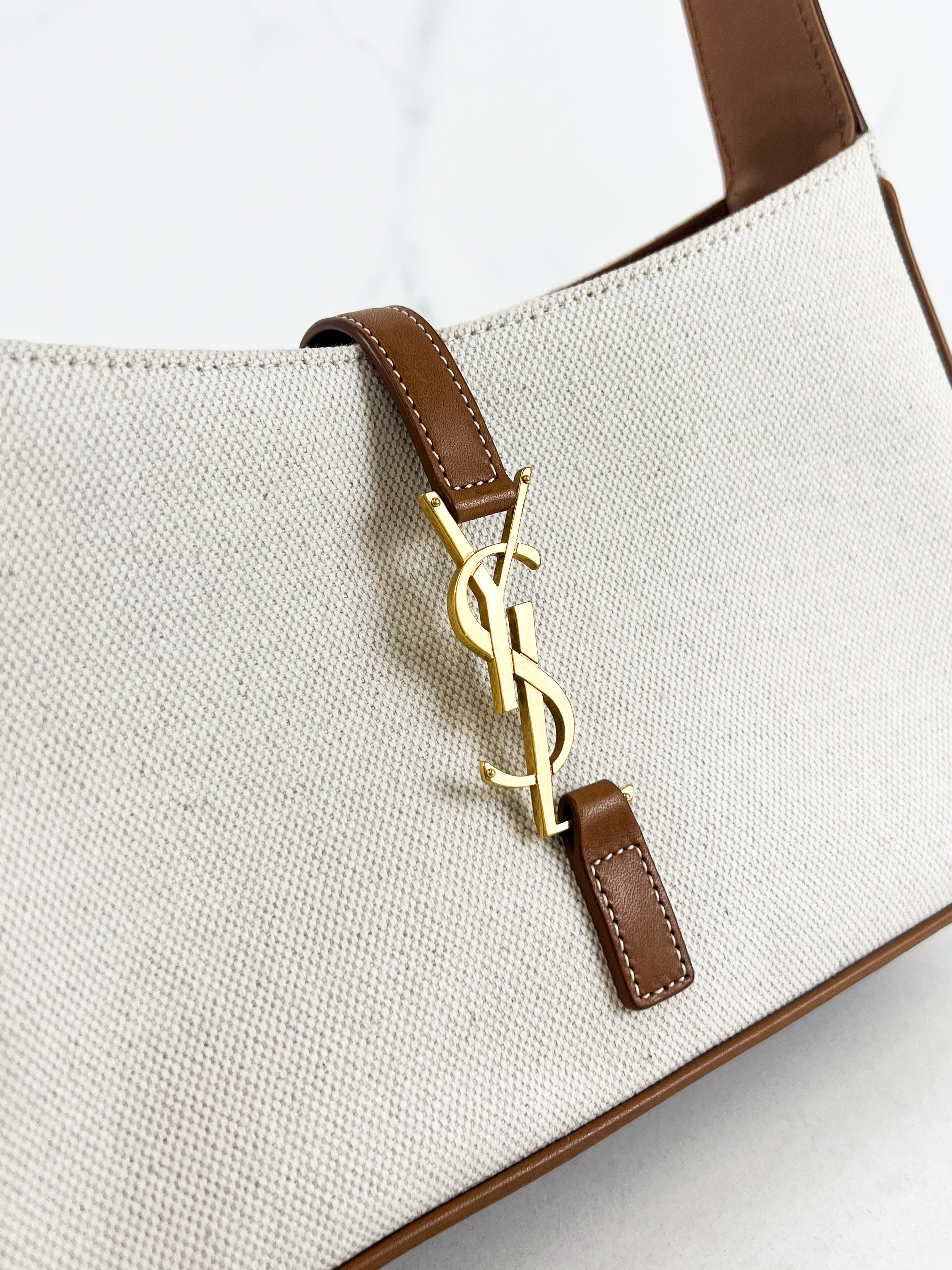 Saint Laurent Small Shoulder Bag in Grey/Brick