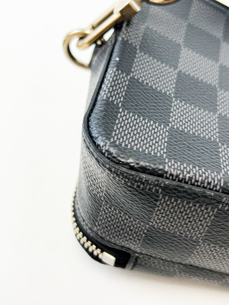 Louis Vuitton Damier Graphite Alpha Wearable Bag