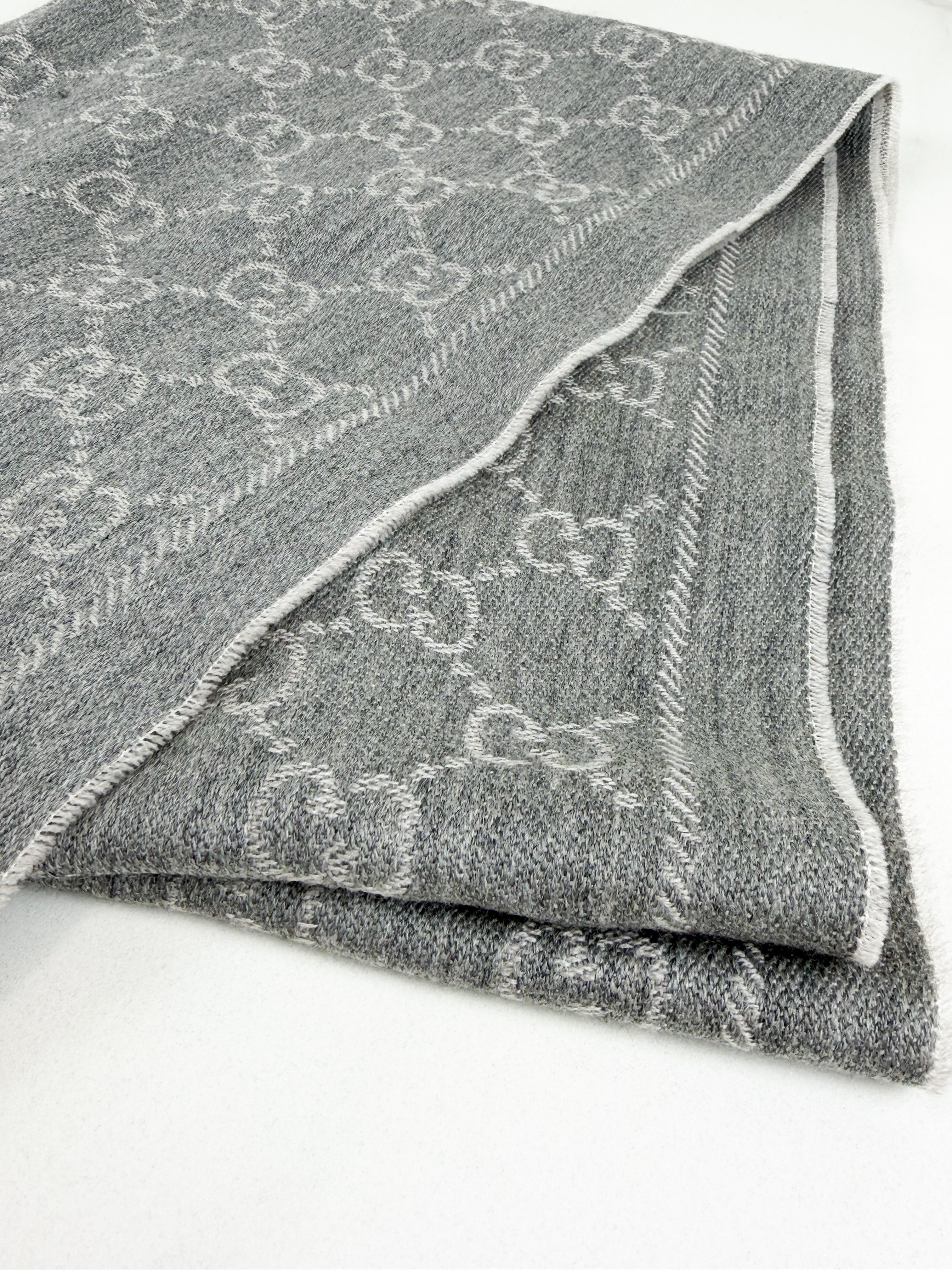 Gucci Jacquard Pattern Wool Scarf
