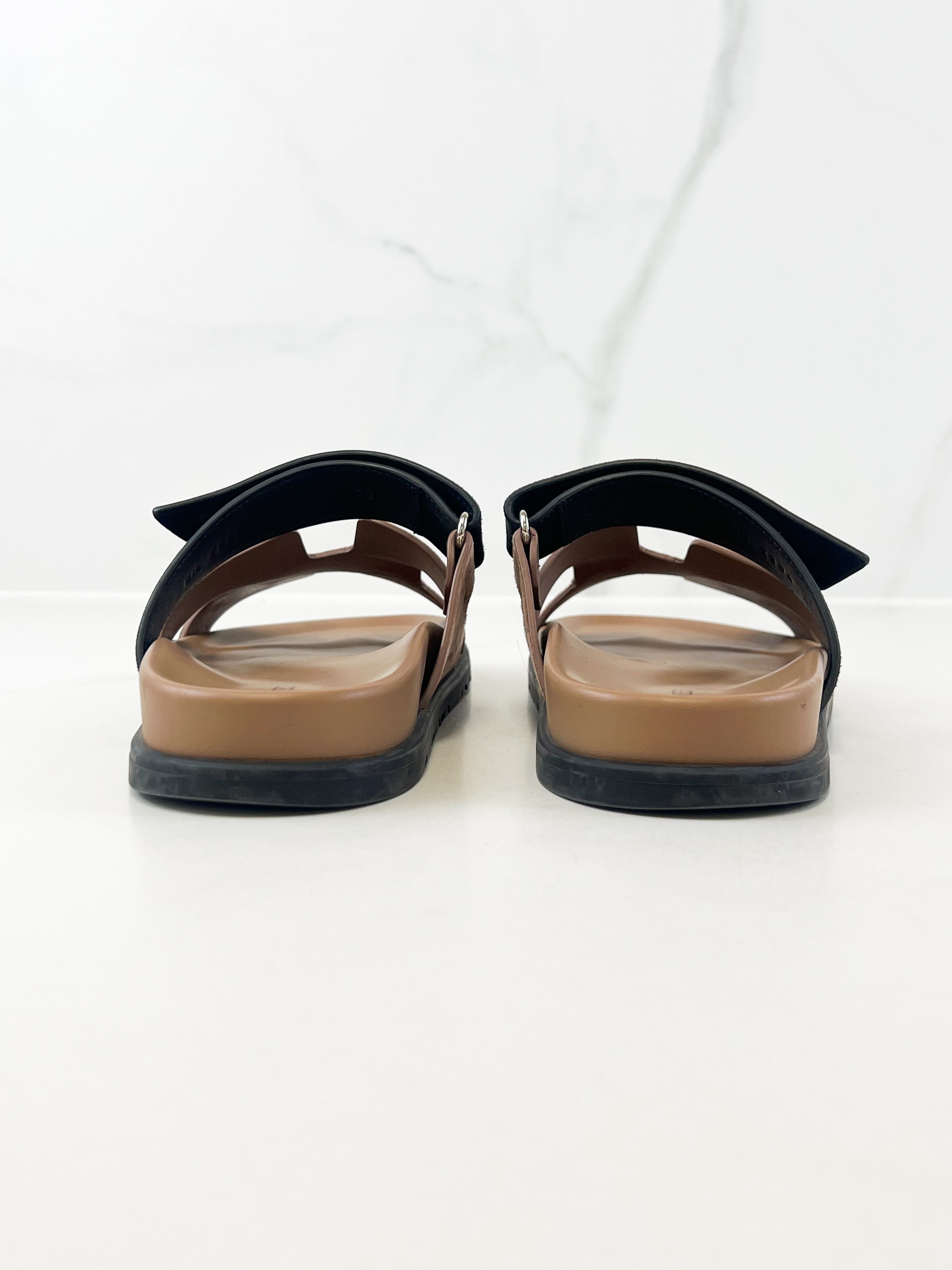 Hermes Chypre Sandals in Rose Perle Size 38