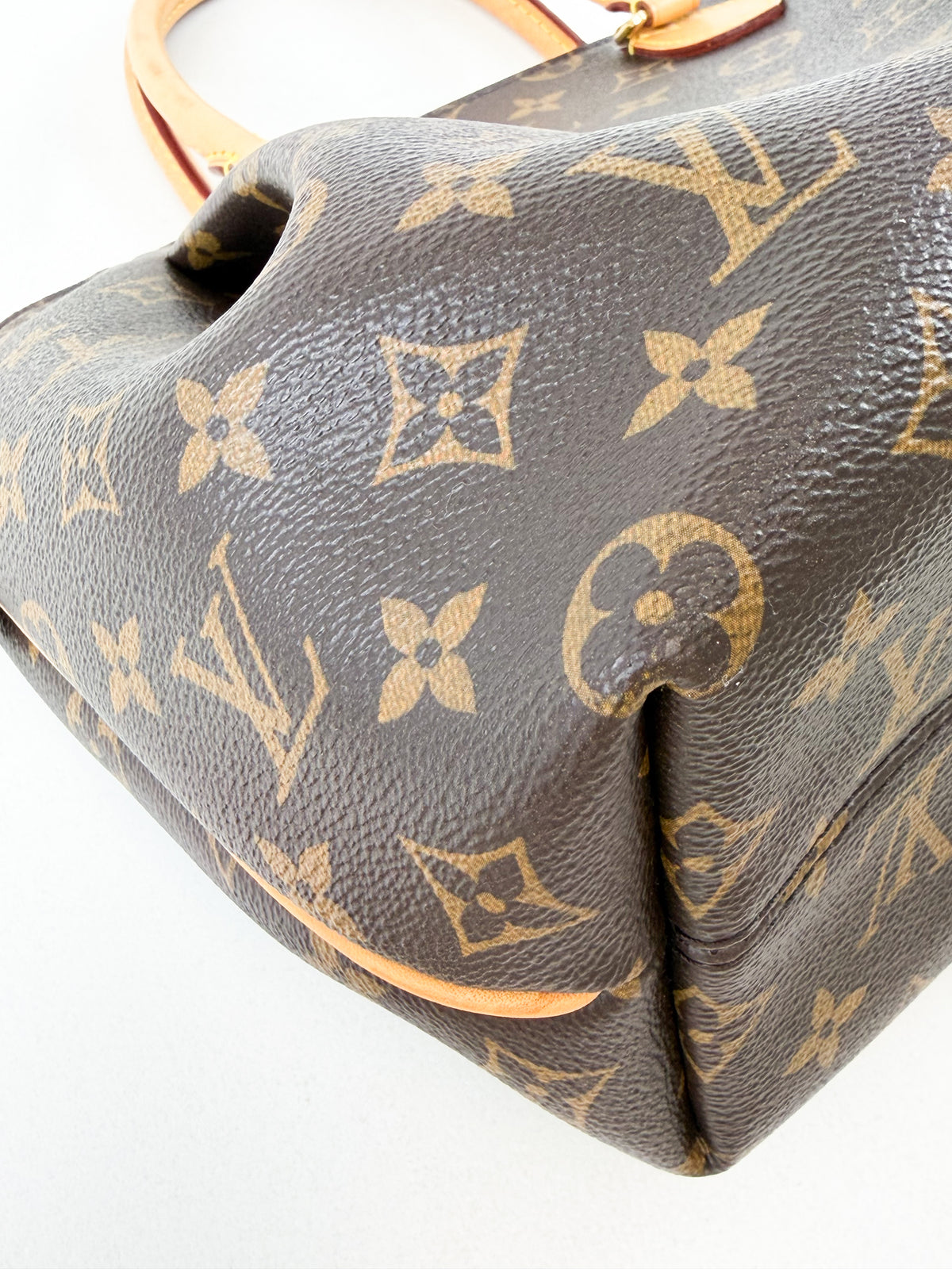 Louis Vuitton Monogram Canvas Turenne PM Bag