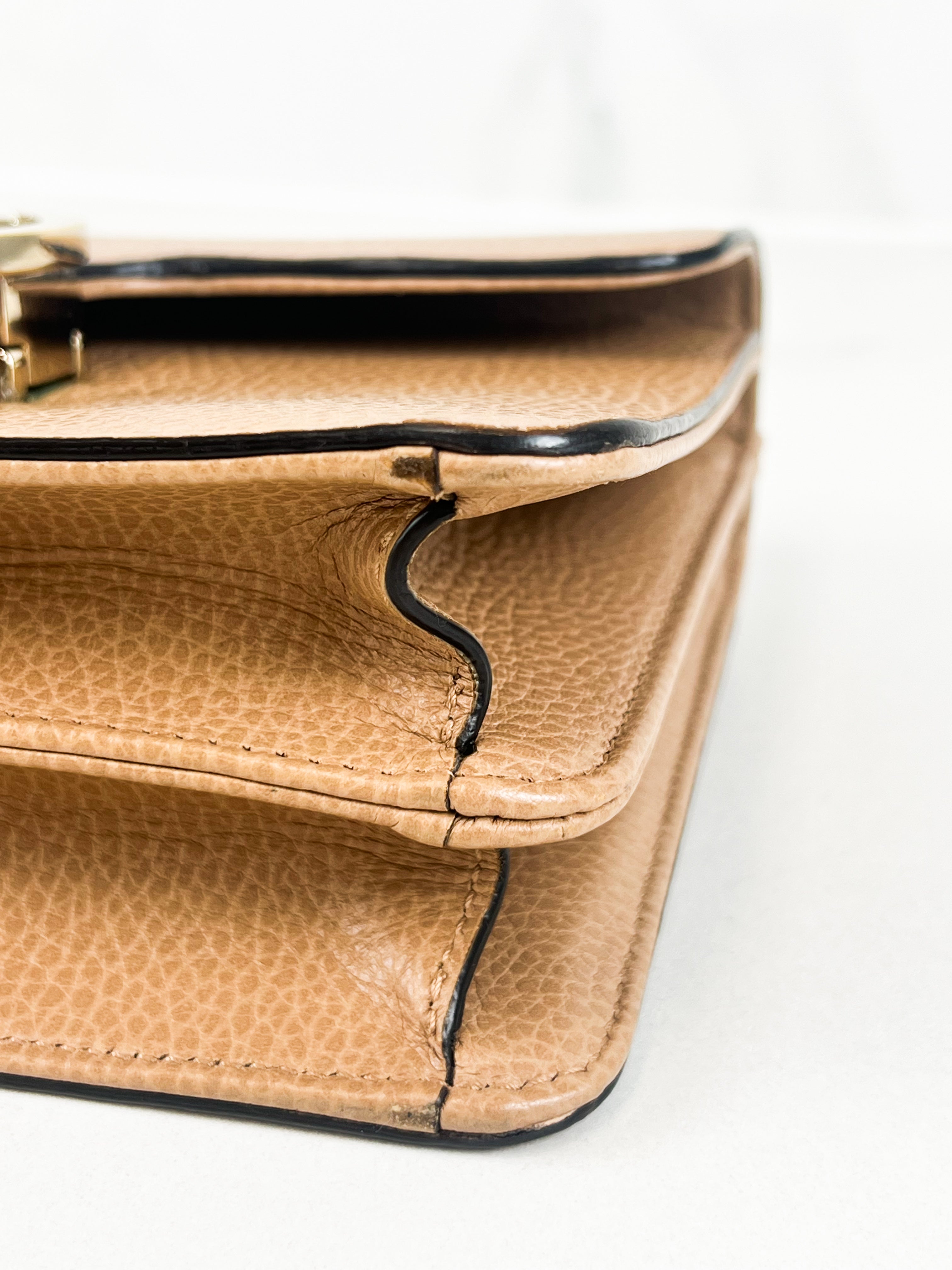 Gucci GG Interlocking Small Leather Shoulder Bag in Beige