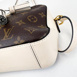 Louis Vuitton Saintogne in Beige Monogram Canvas