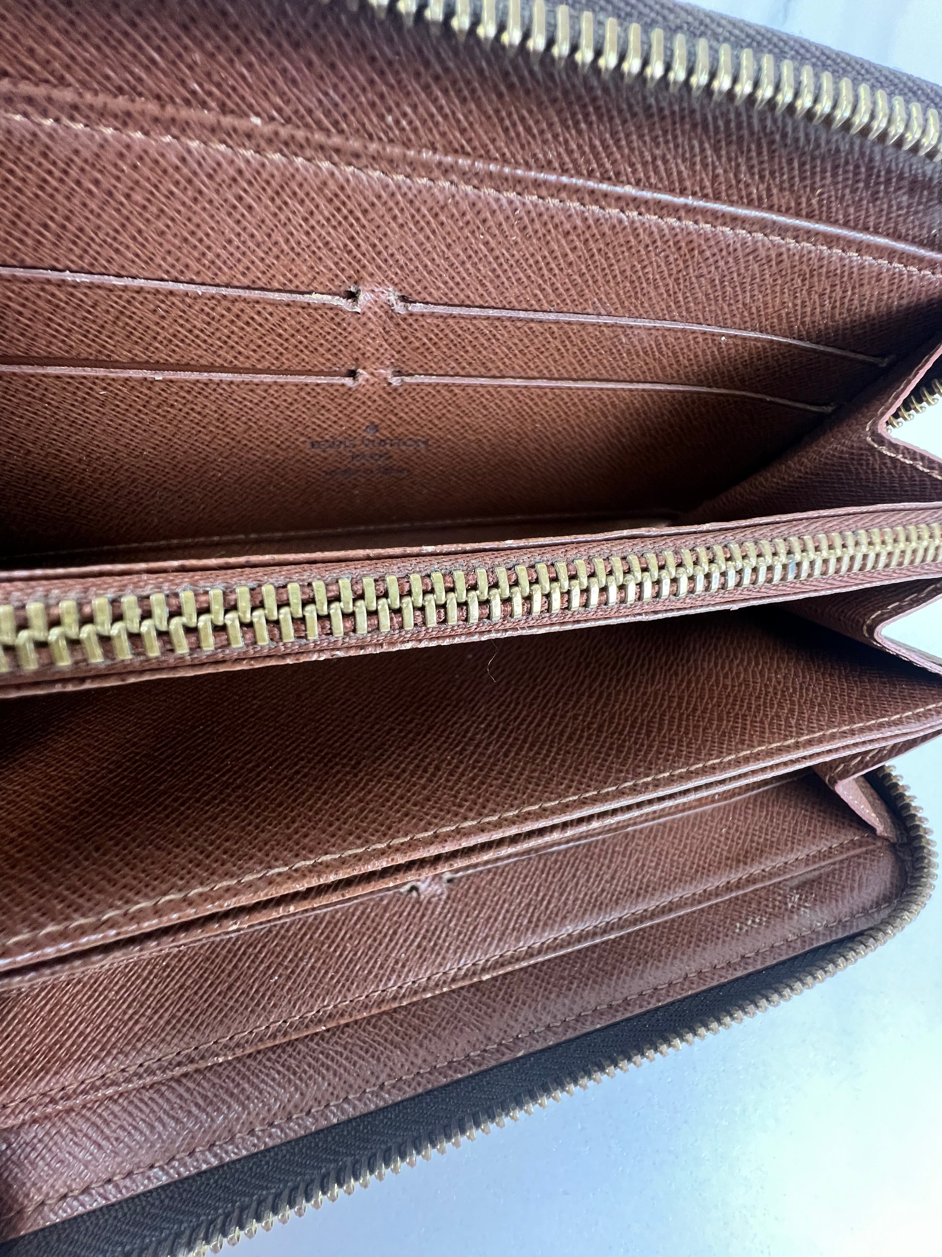 Louis Vuitton Monogram Canvas Clemence Wallet