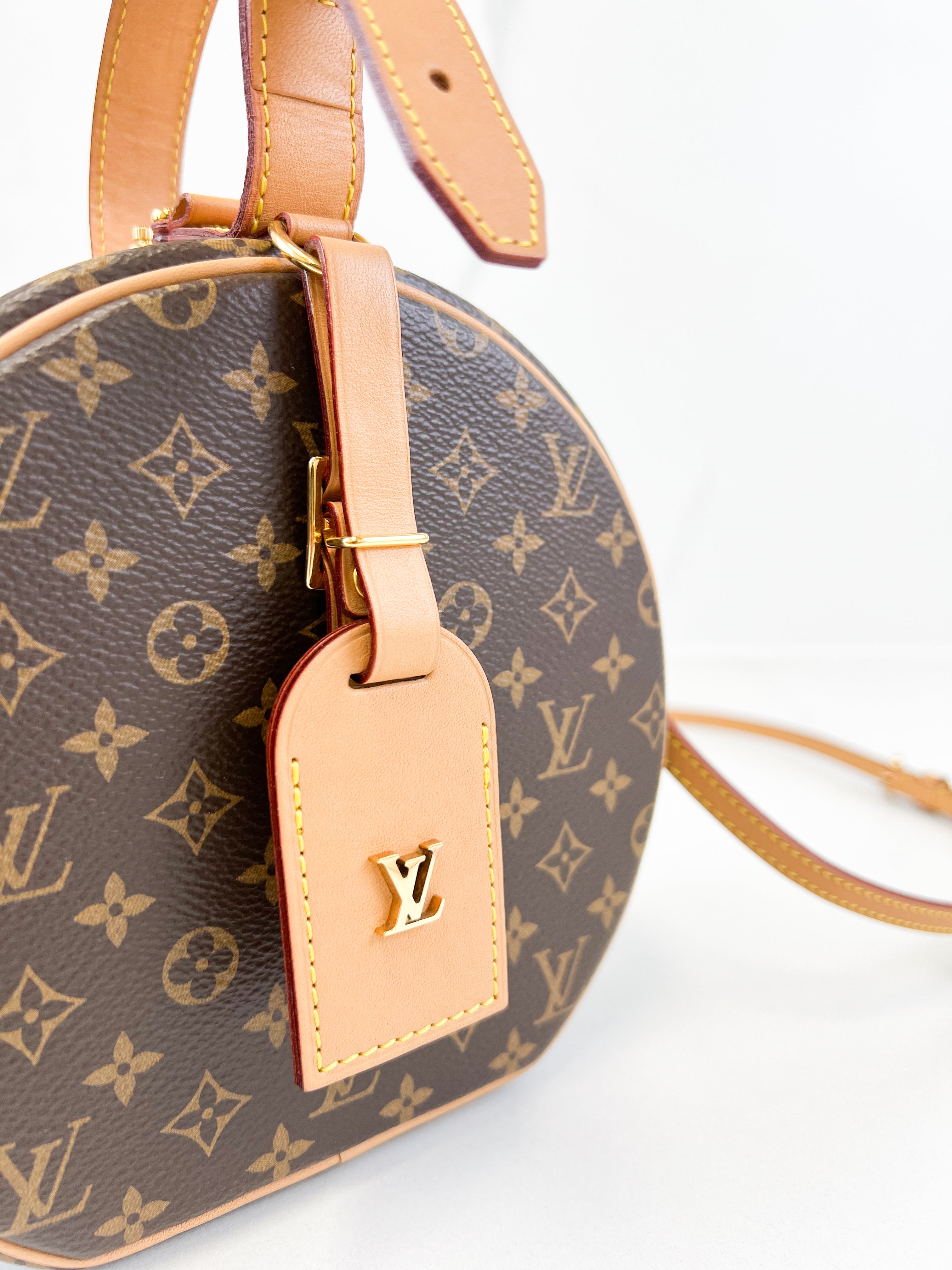 Louis Vuitton Petite Boite Chapeau