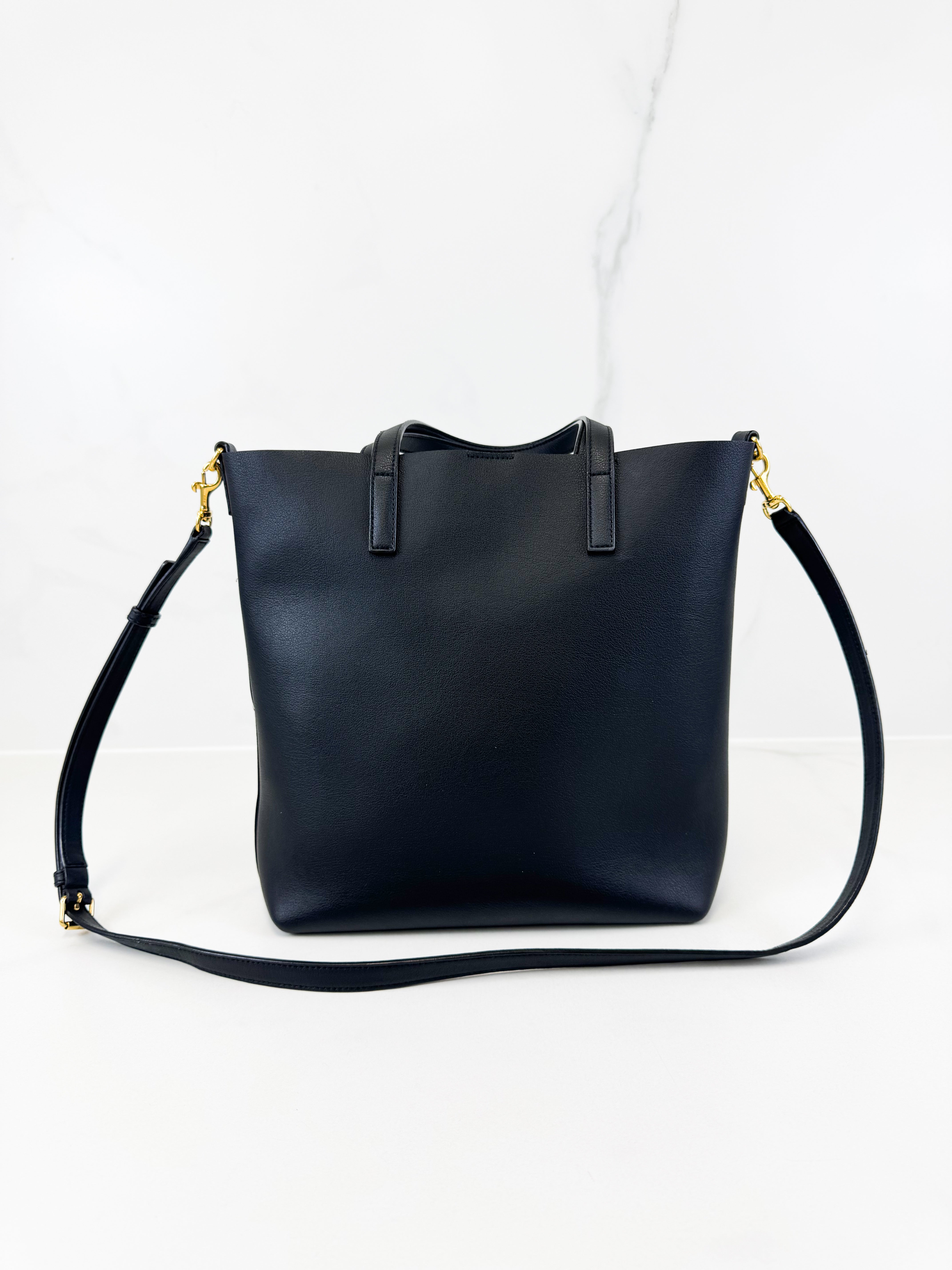 Saint Laurent Toy shopper Tote in Black Supple Leather