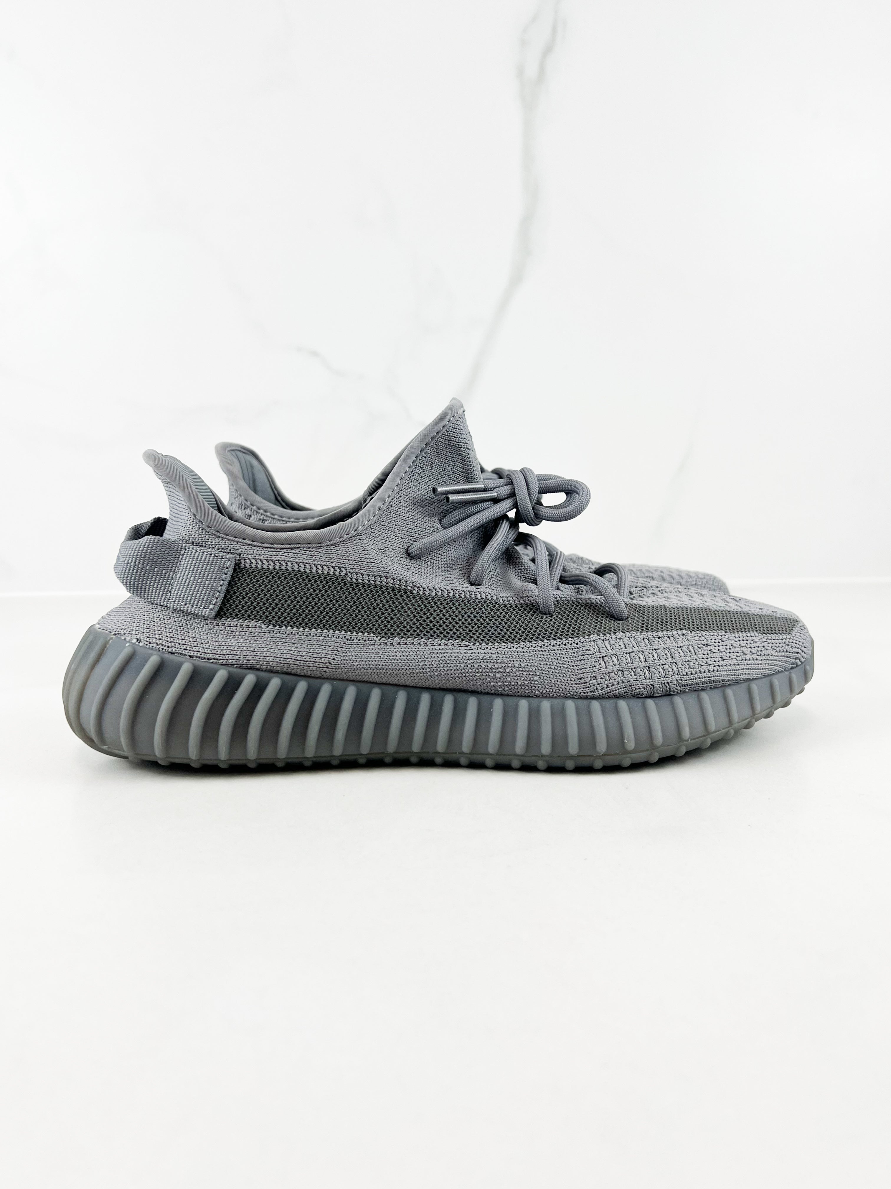 Yeezy Boost 350 V2 Steel Grey Size 10.5 US Men's