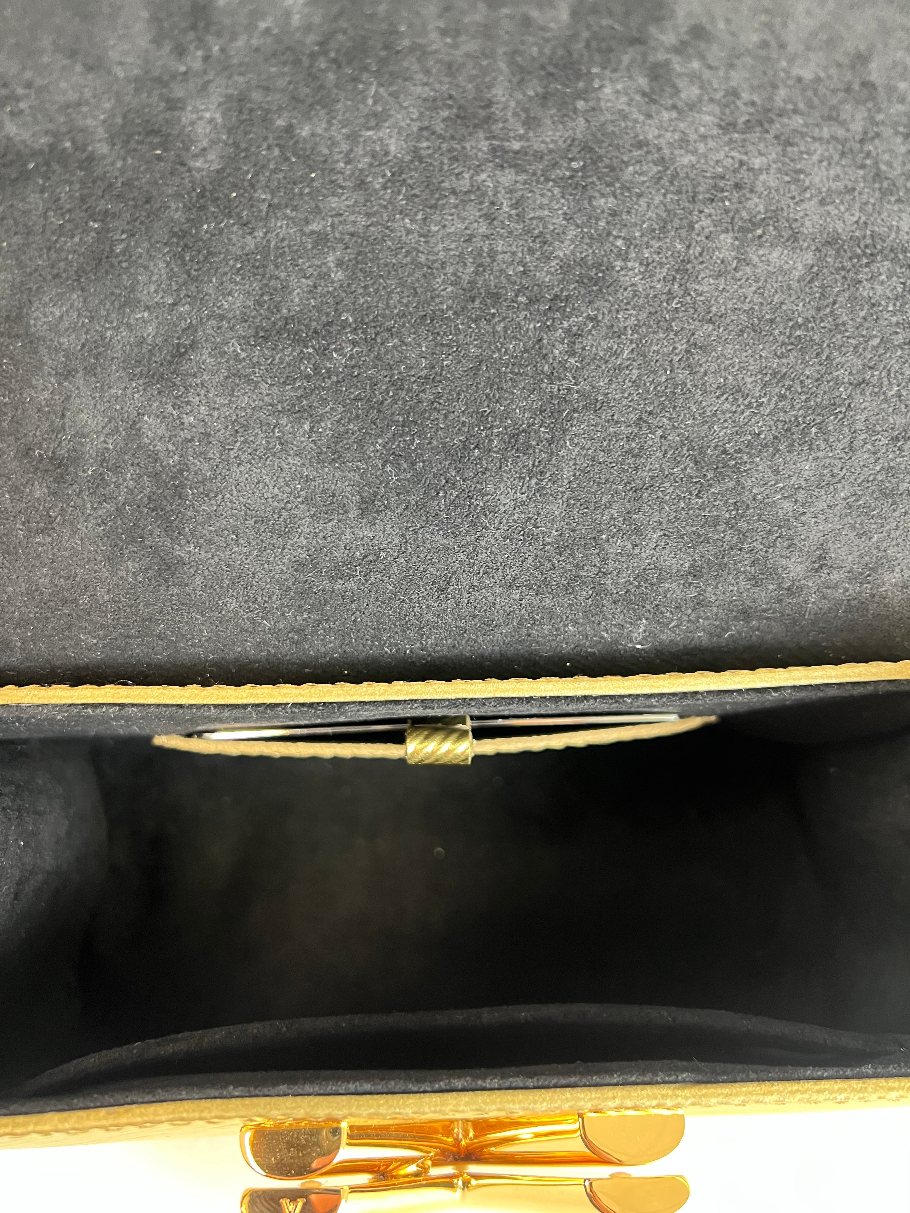 Louis Vuitton Twist PM In Epi Leather with GHW