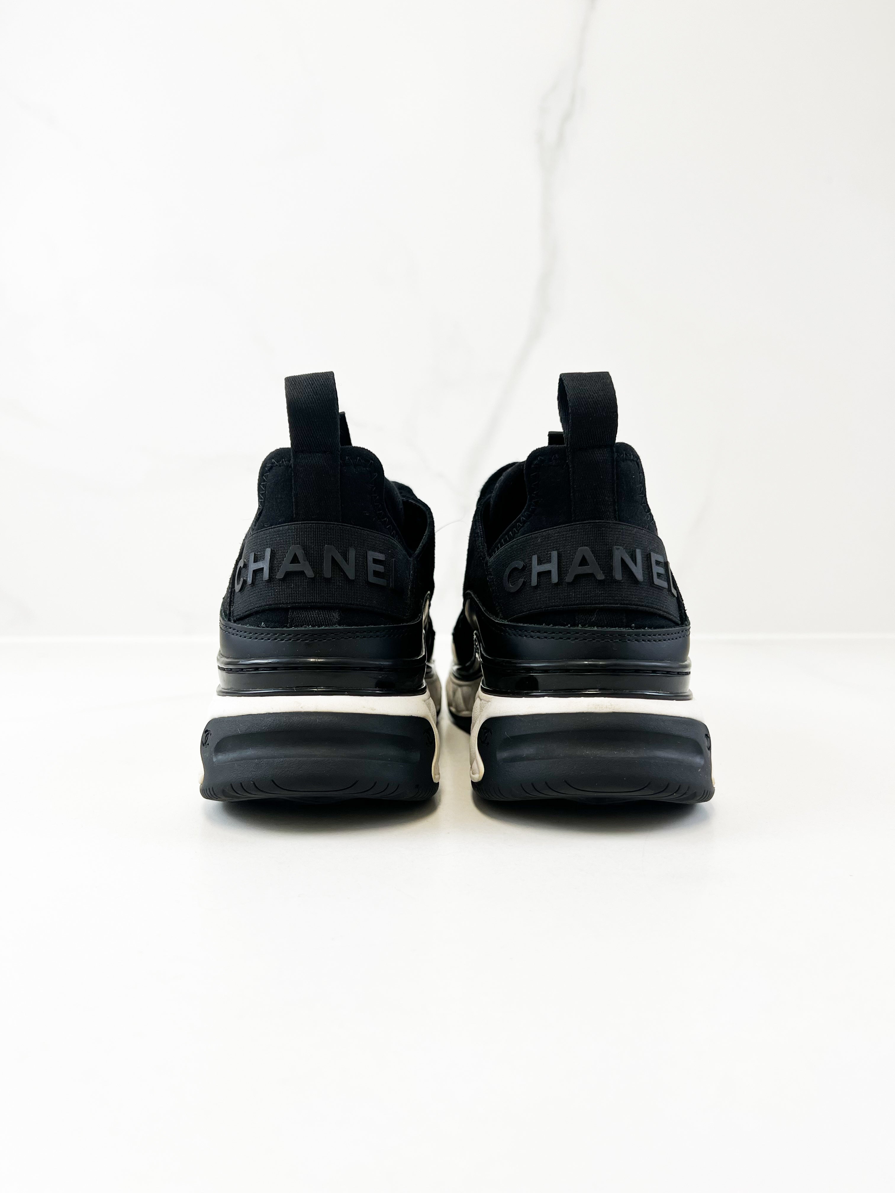 Chanel Black CC Logo Leather Sneaker Size 36