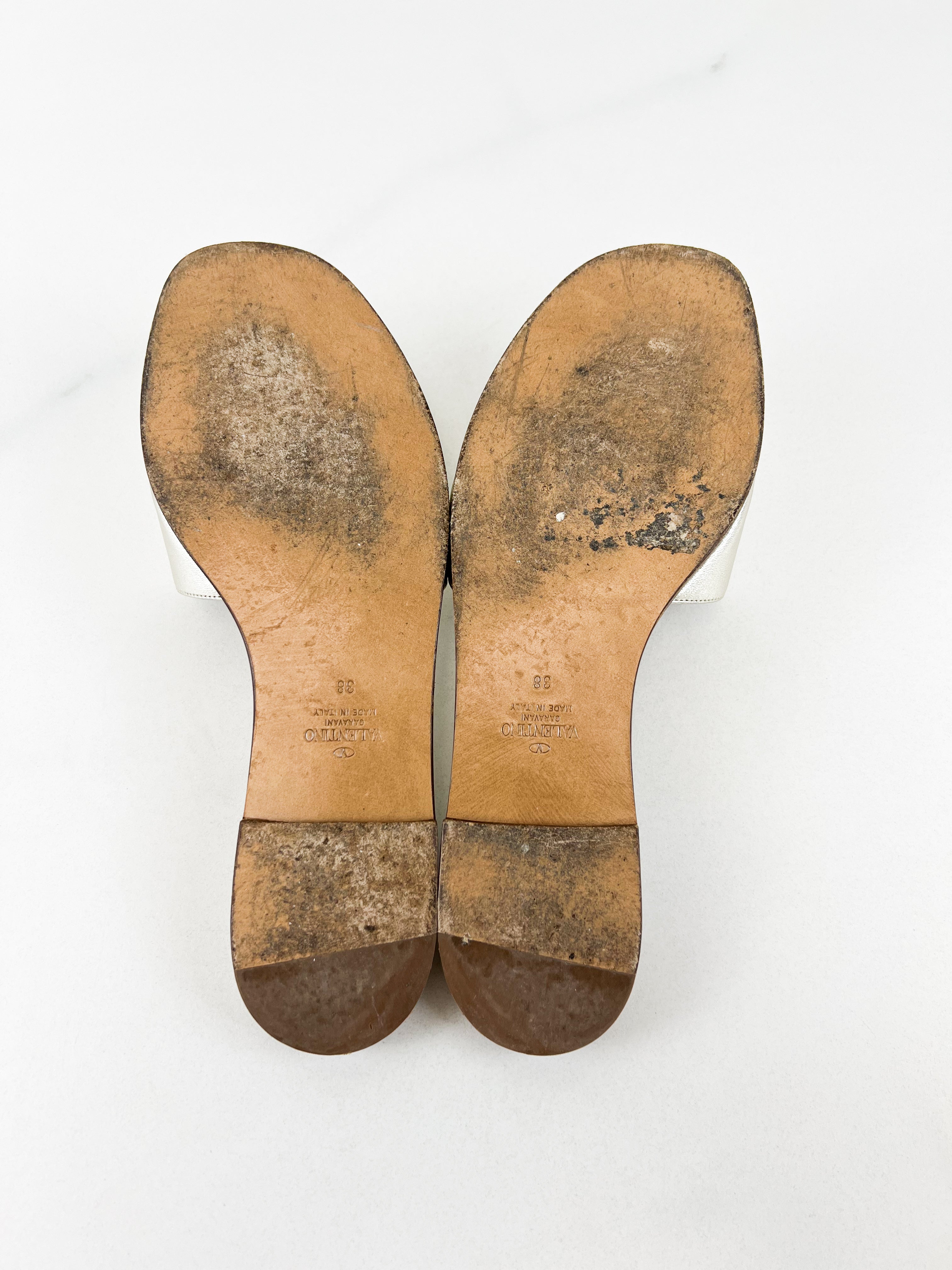 Valentino Garavani VLogo Slide in Metallic Leather Size 38