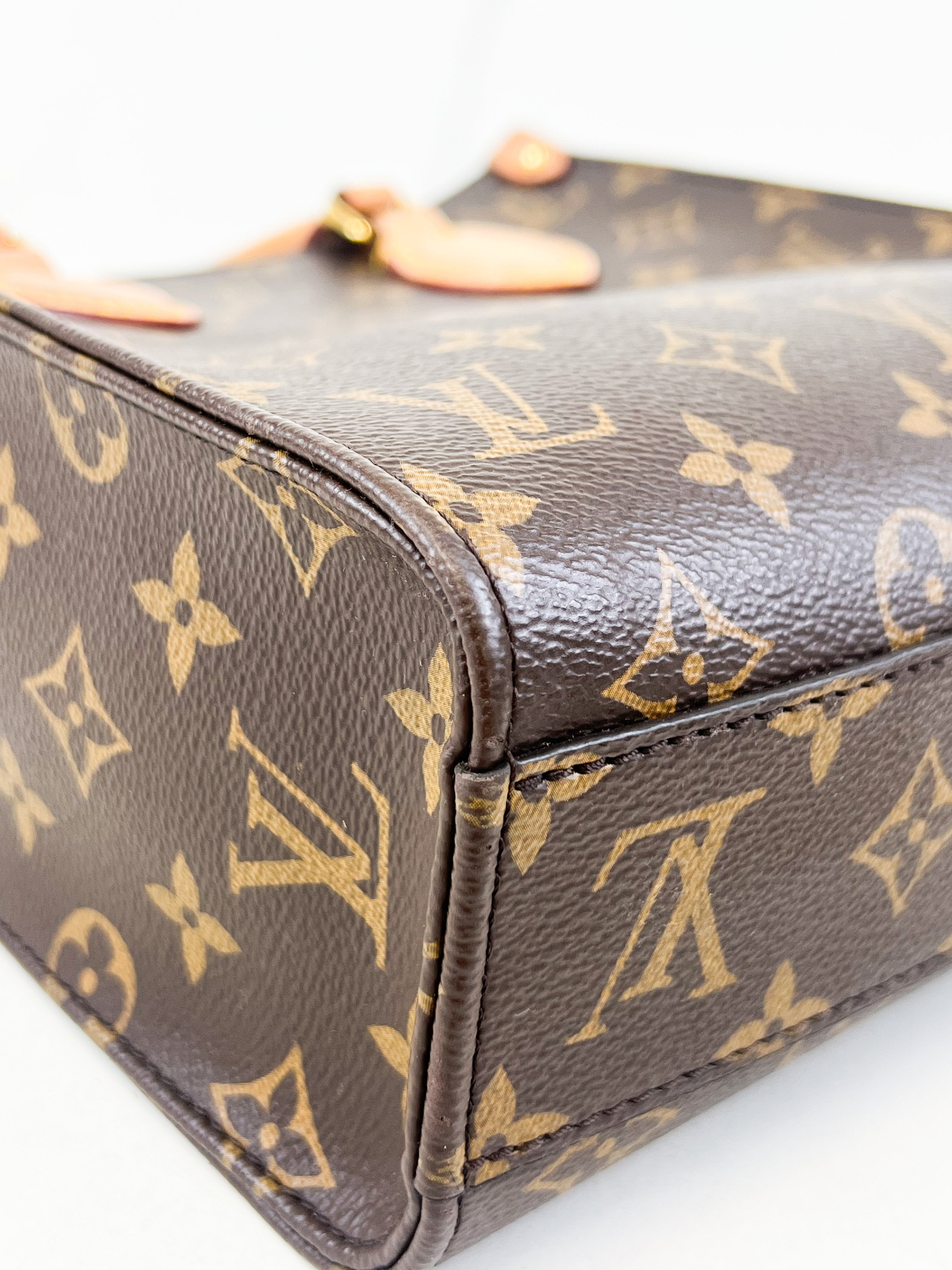 Louis Vuitton Sac Plat BB