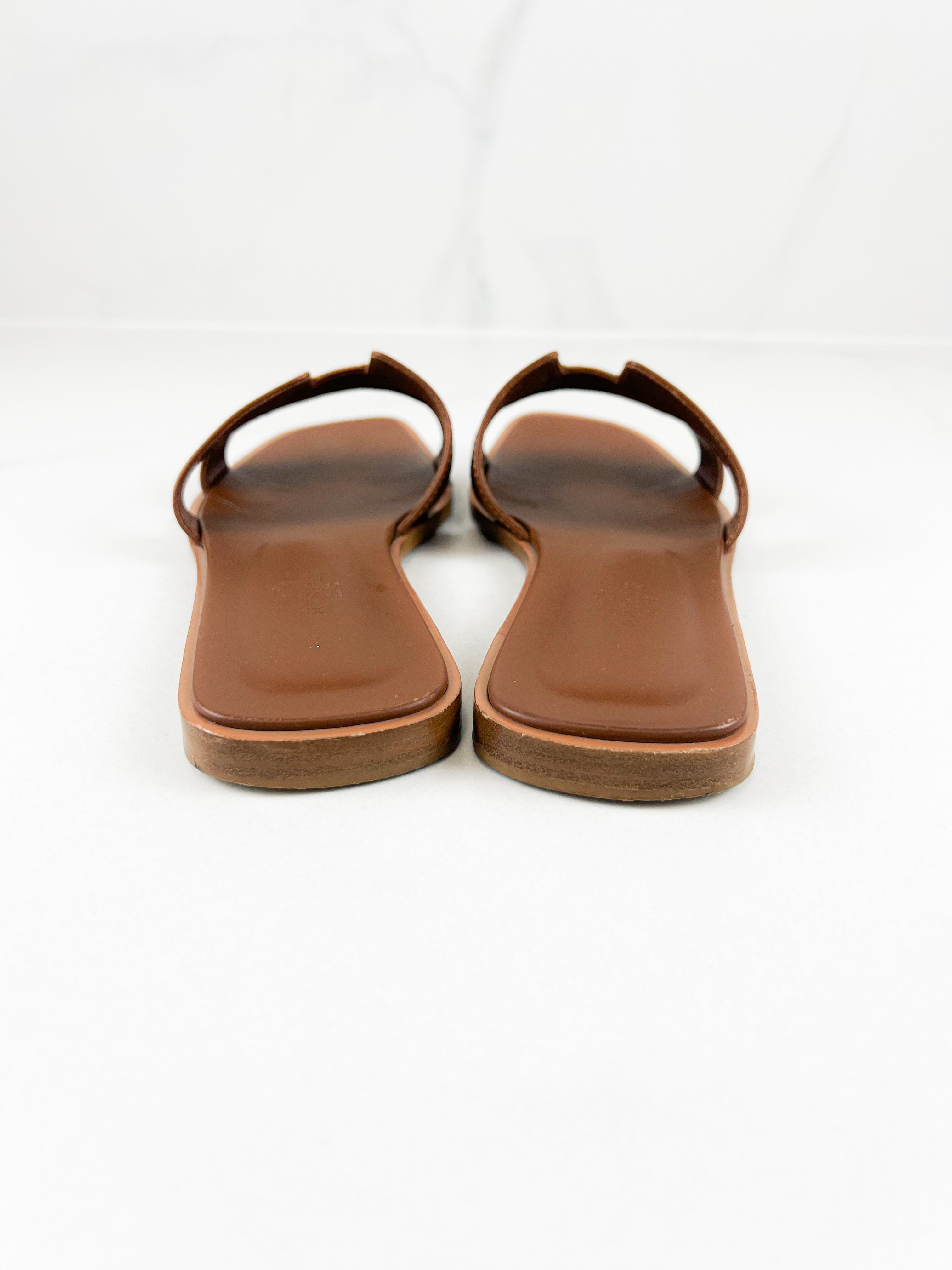 Hermes Oran Sandal in Gold Calfskin 38