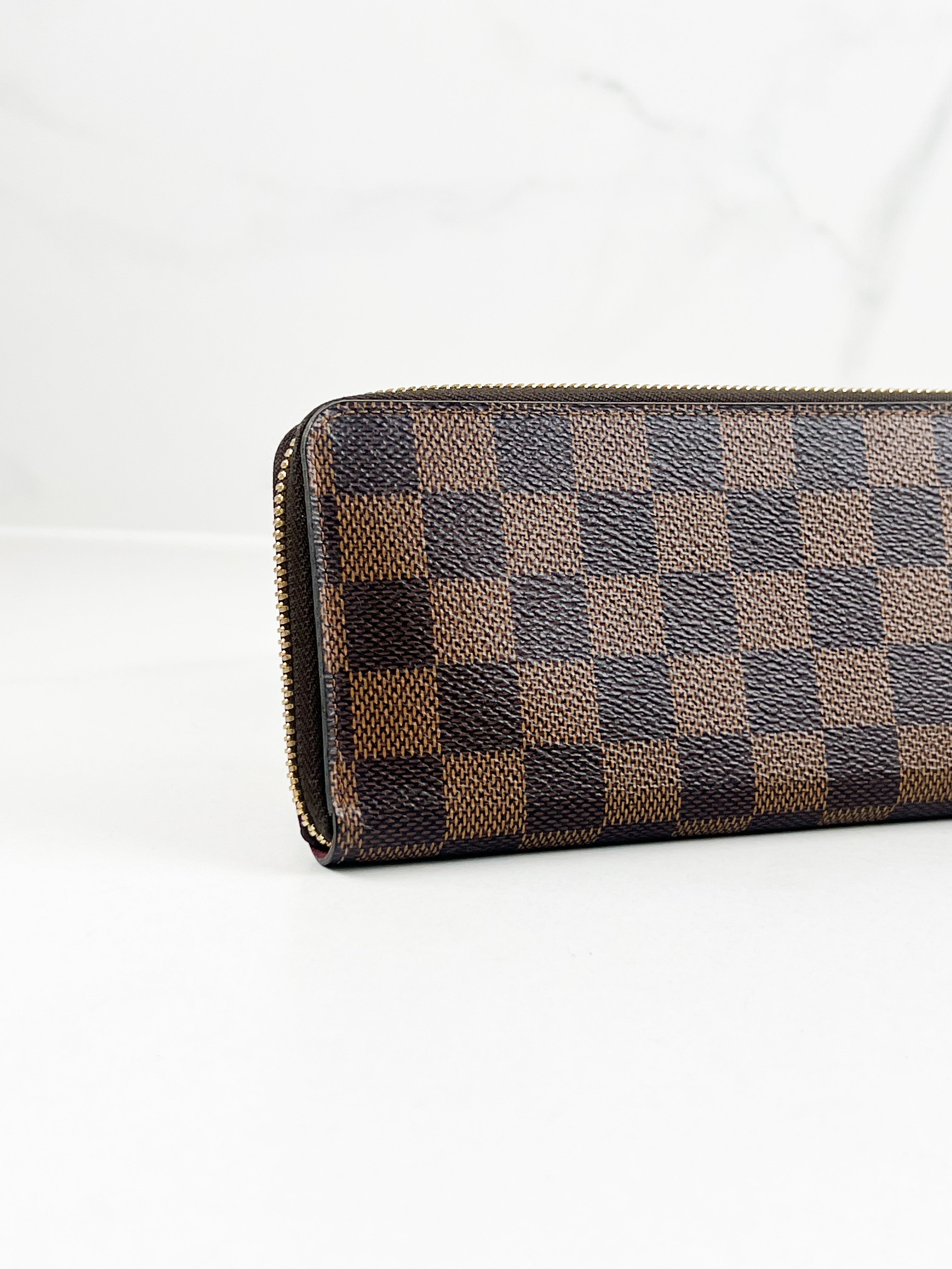 Louis Vuitton Damier Ebene Zippy Wallet