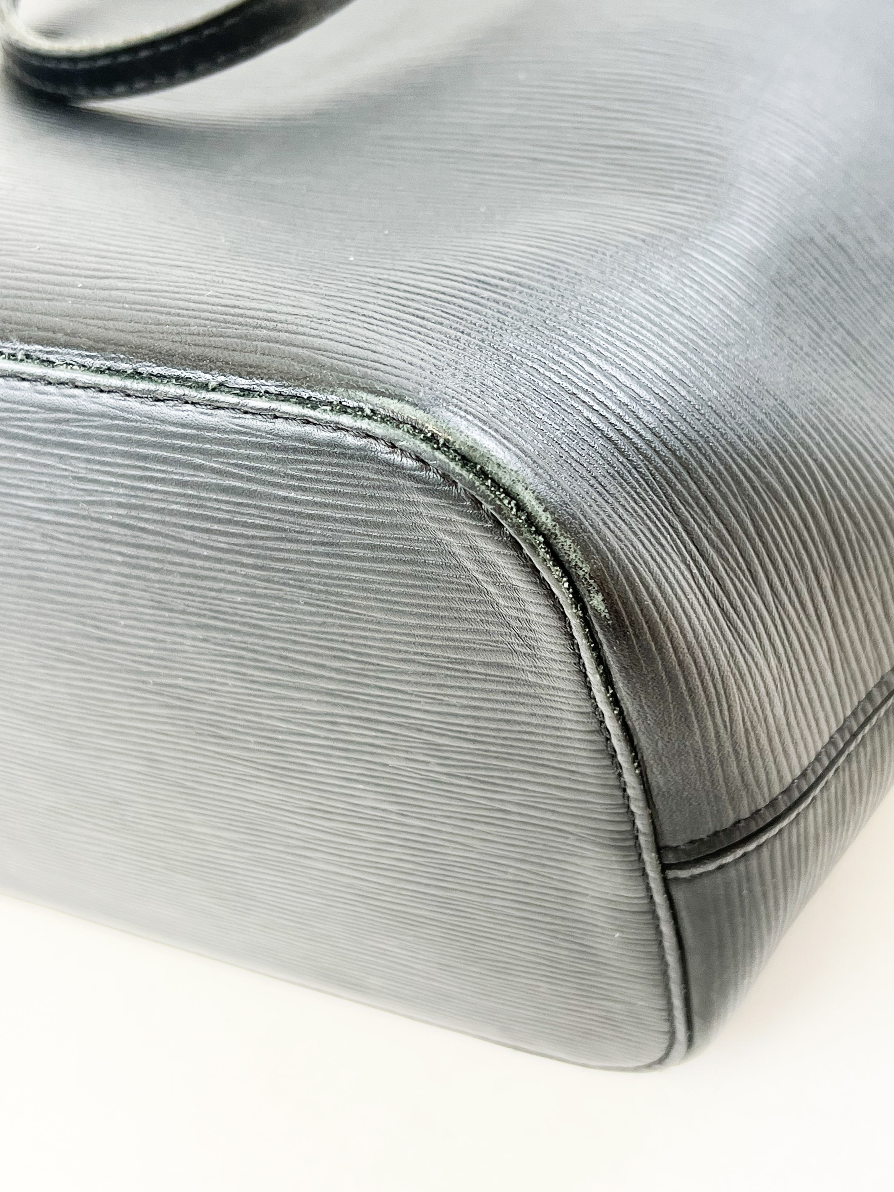 Louis Vuitton Epi Leather Neverfull MM