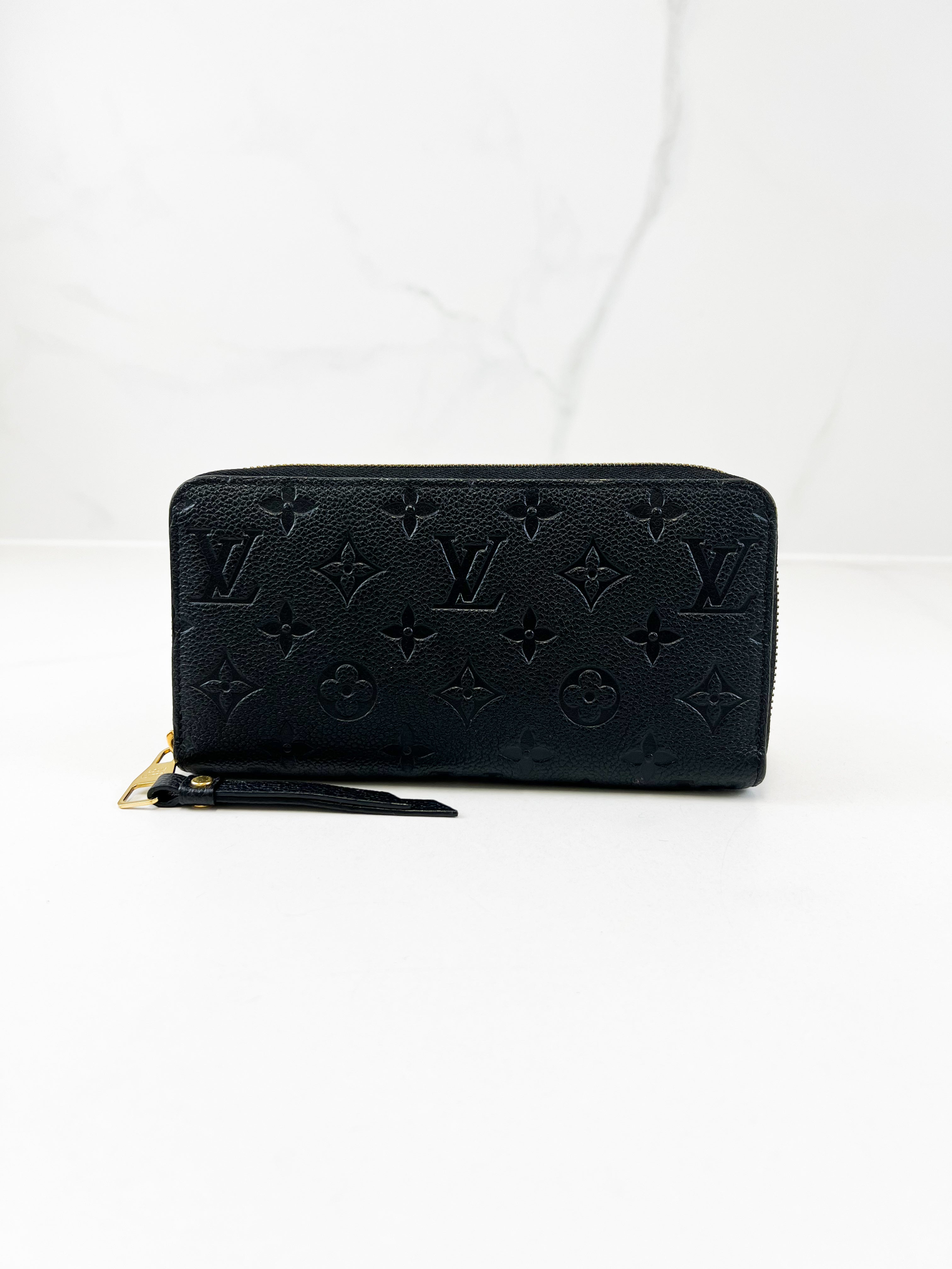Louis Vuitton Monogram Zippy Wallet