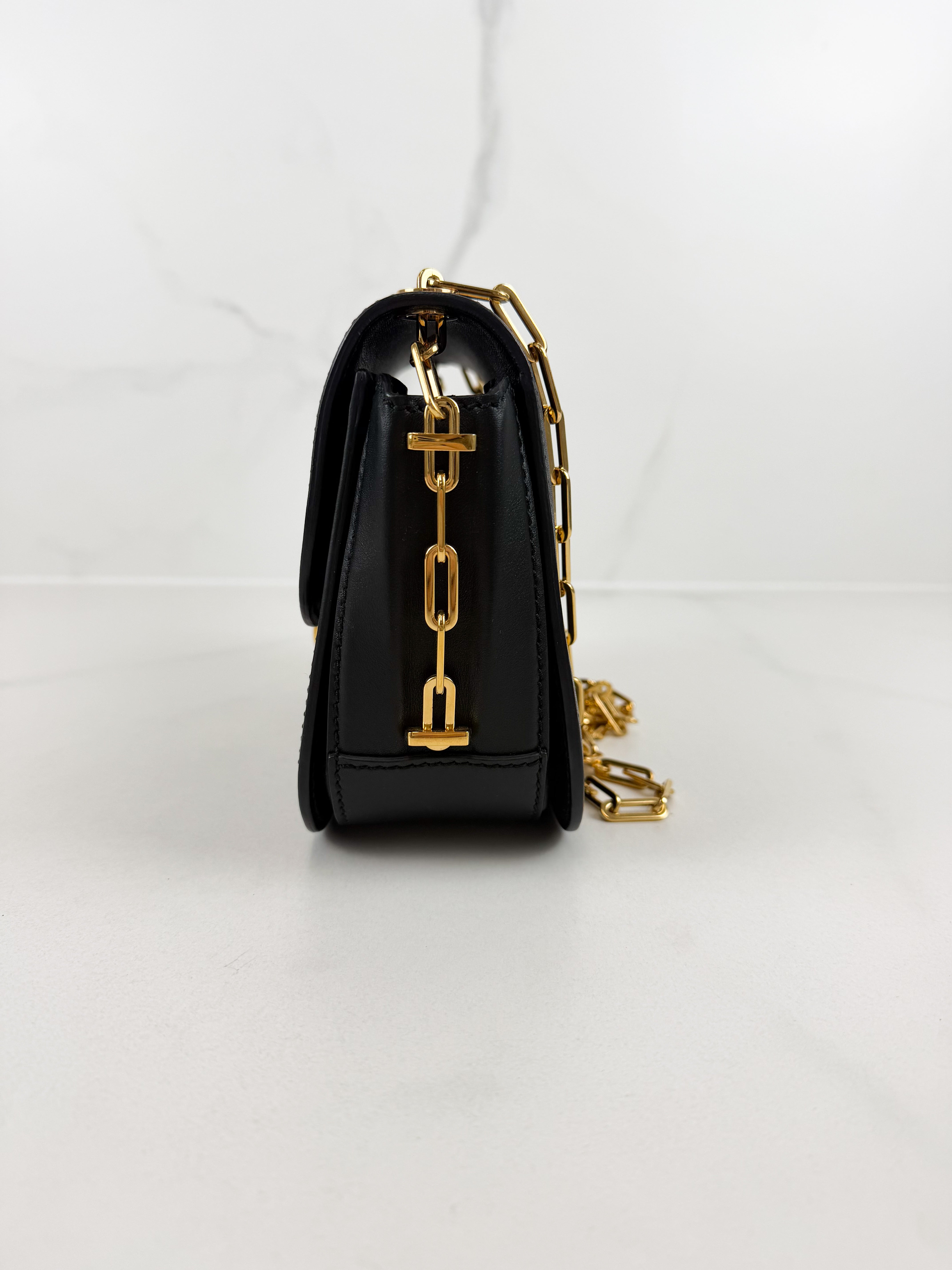Valentino Garavani Chain Shoulder Bag