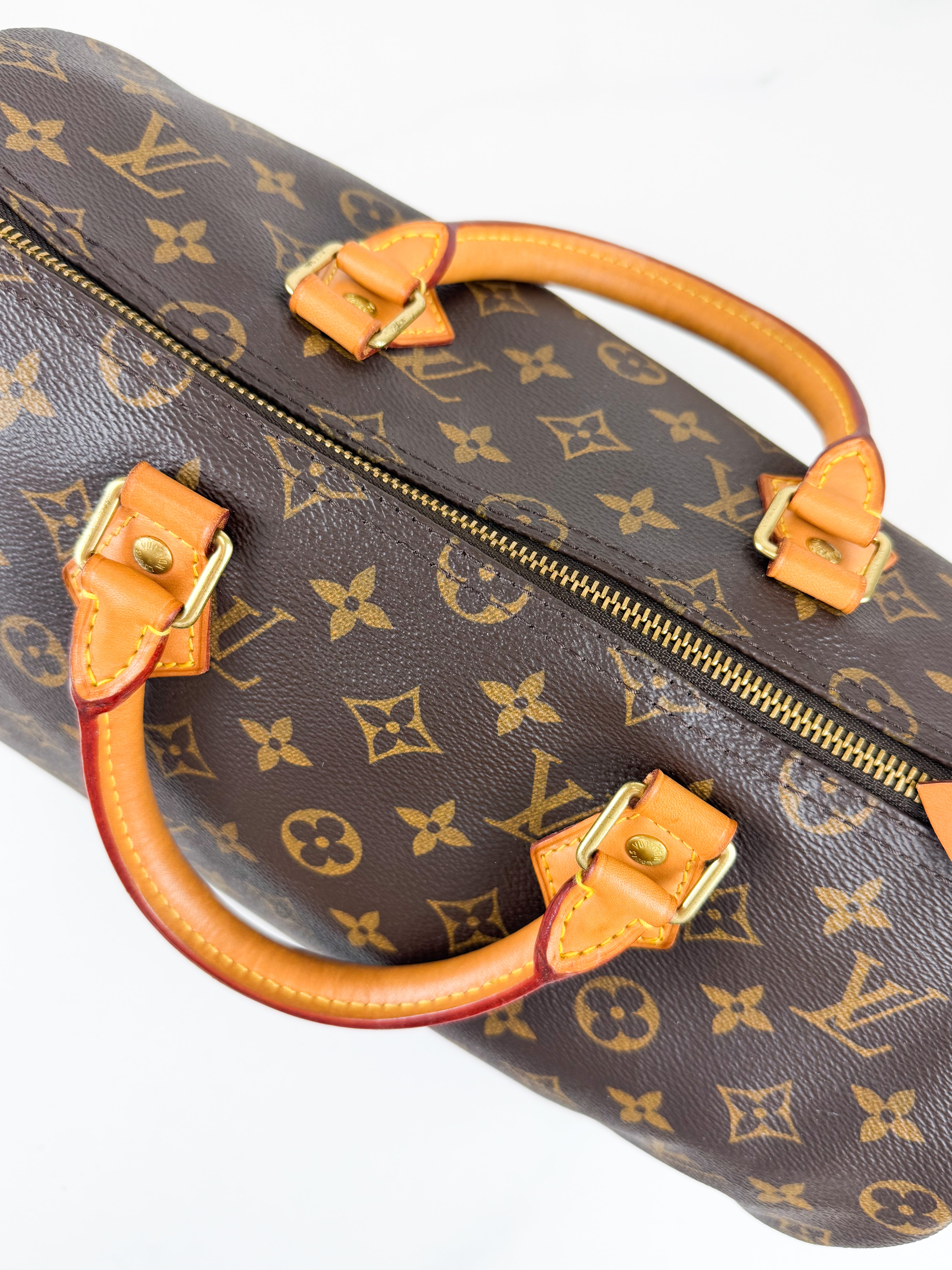 Louis Vuitton Speedy 35 Monogram Canvas
