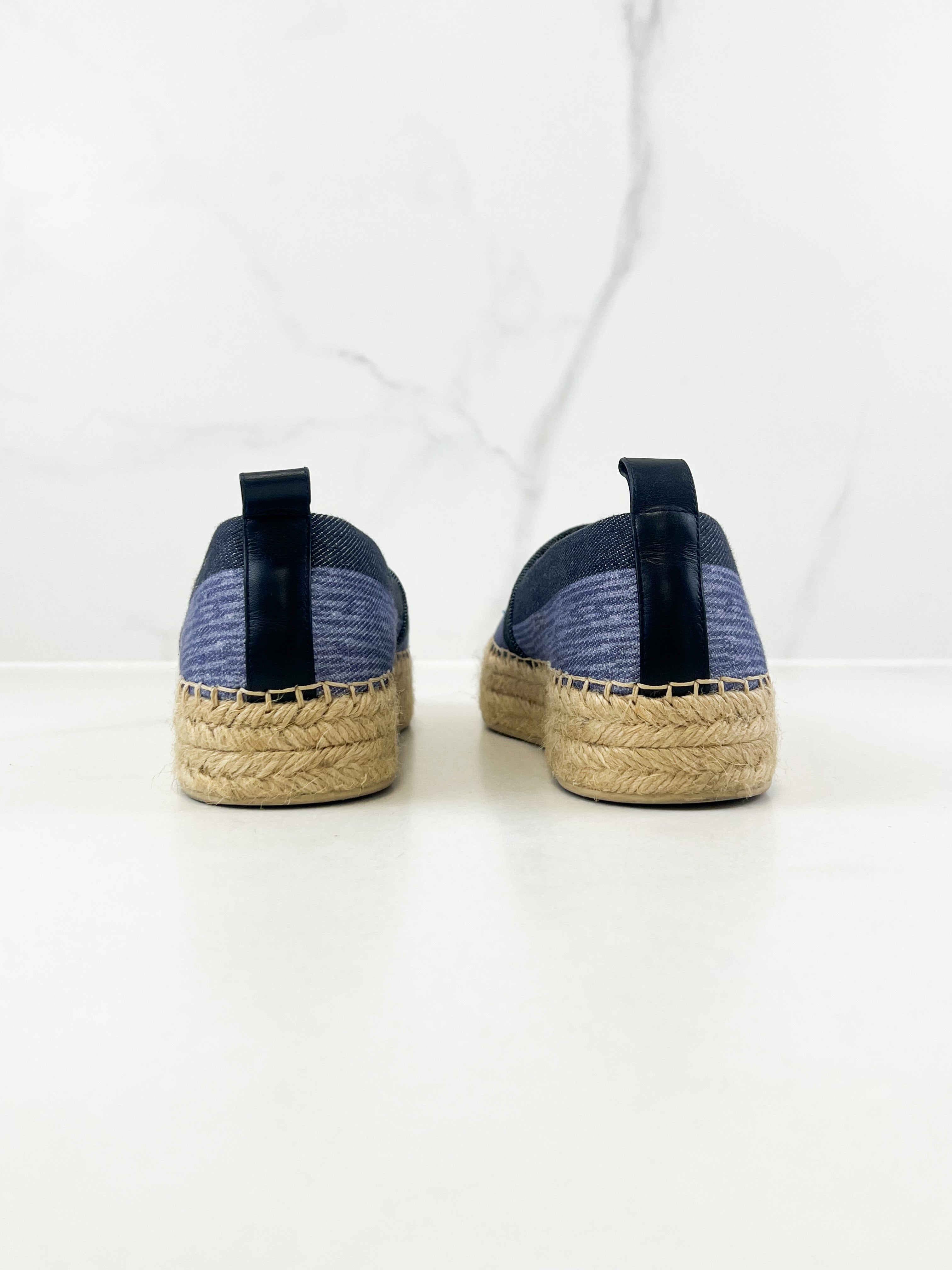Louis Vuitton Logo Espadrille in Blue Canvas Size 38