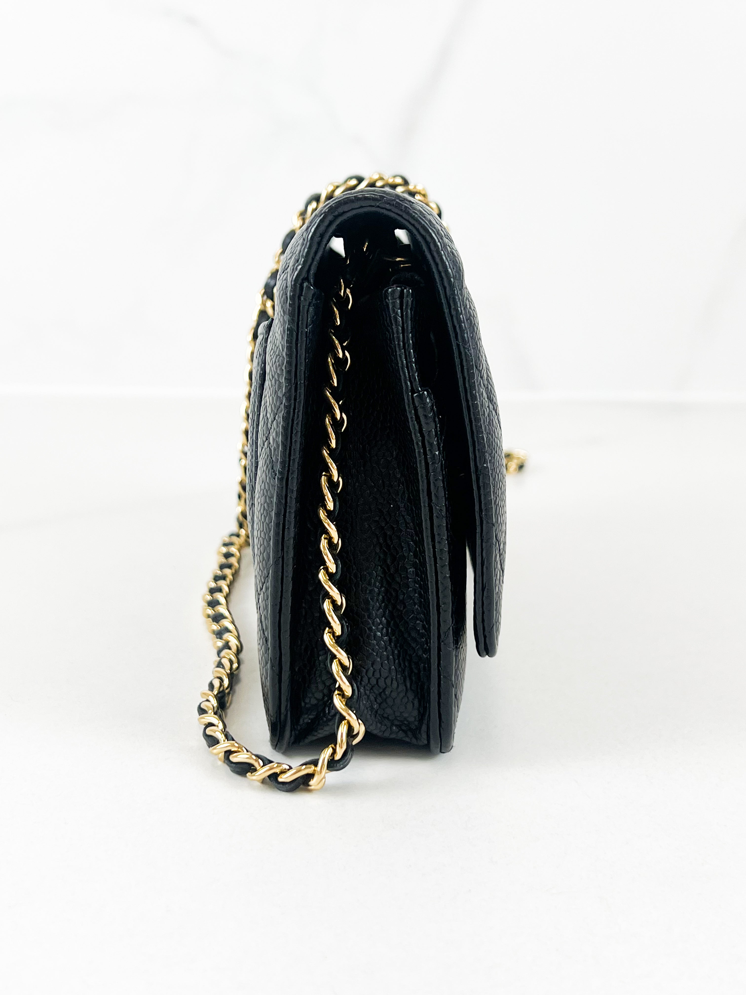 Chanel Black Caviar CC Classic Wallet On Chain GHW