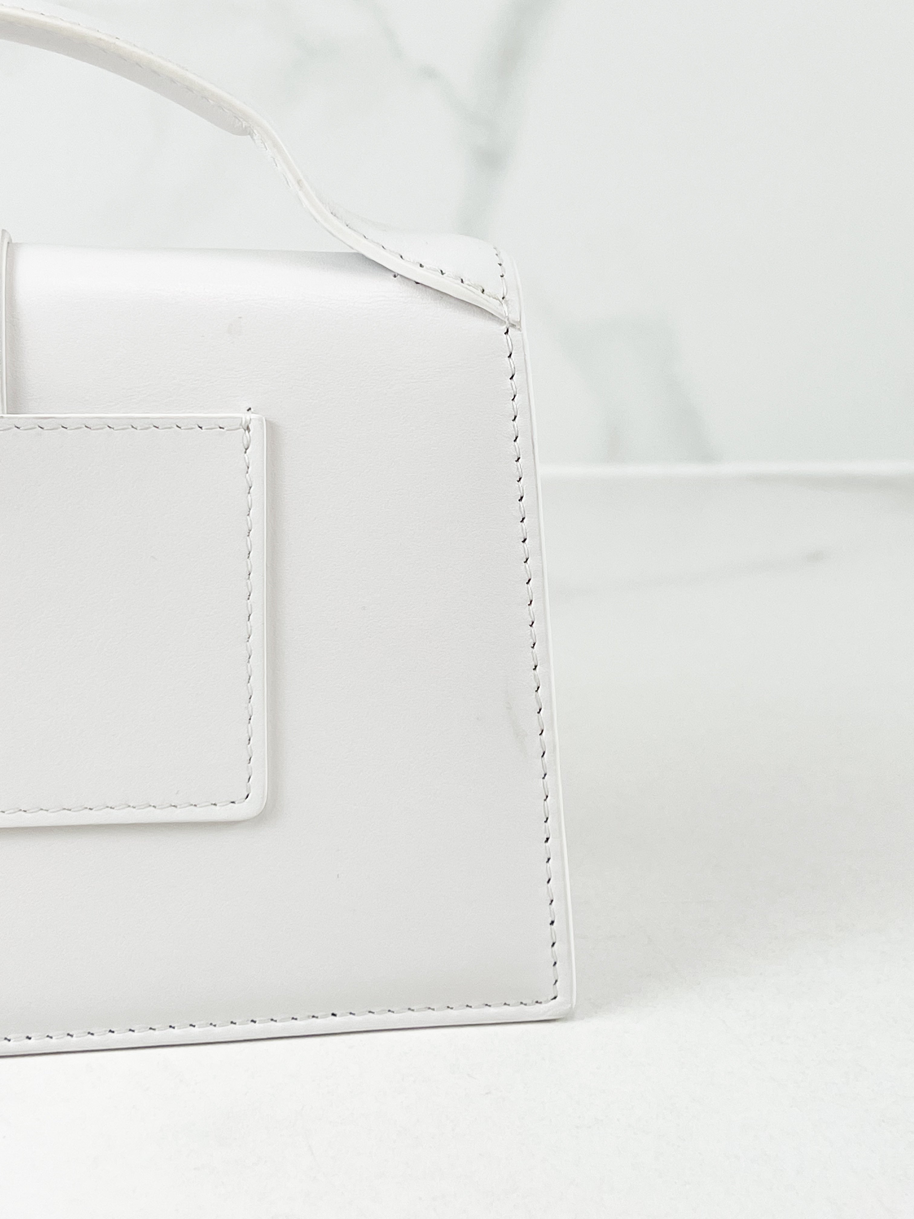 Jacquemus White Le Grand Bambino Tote Bag
