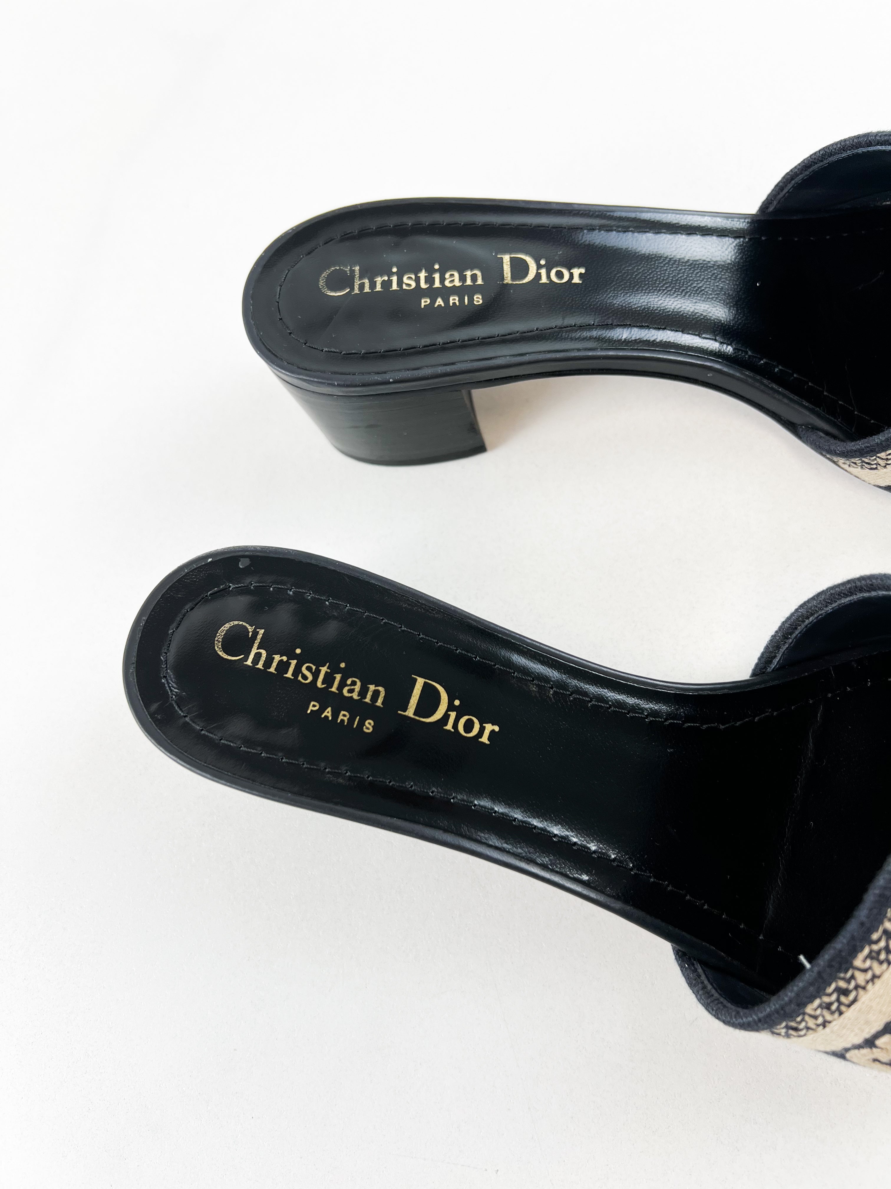 Christian Dior Dway Mule Slides Size 38
