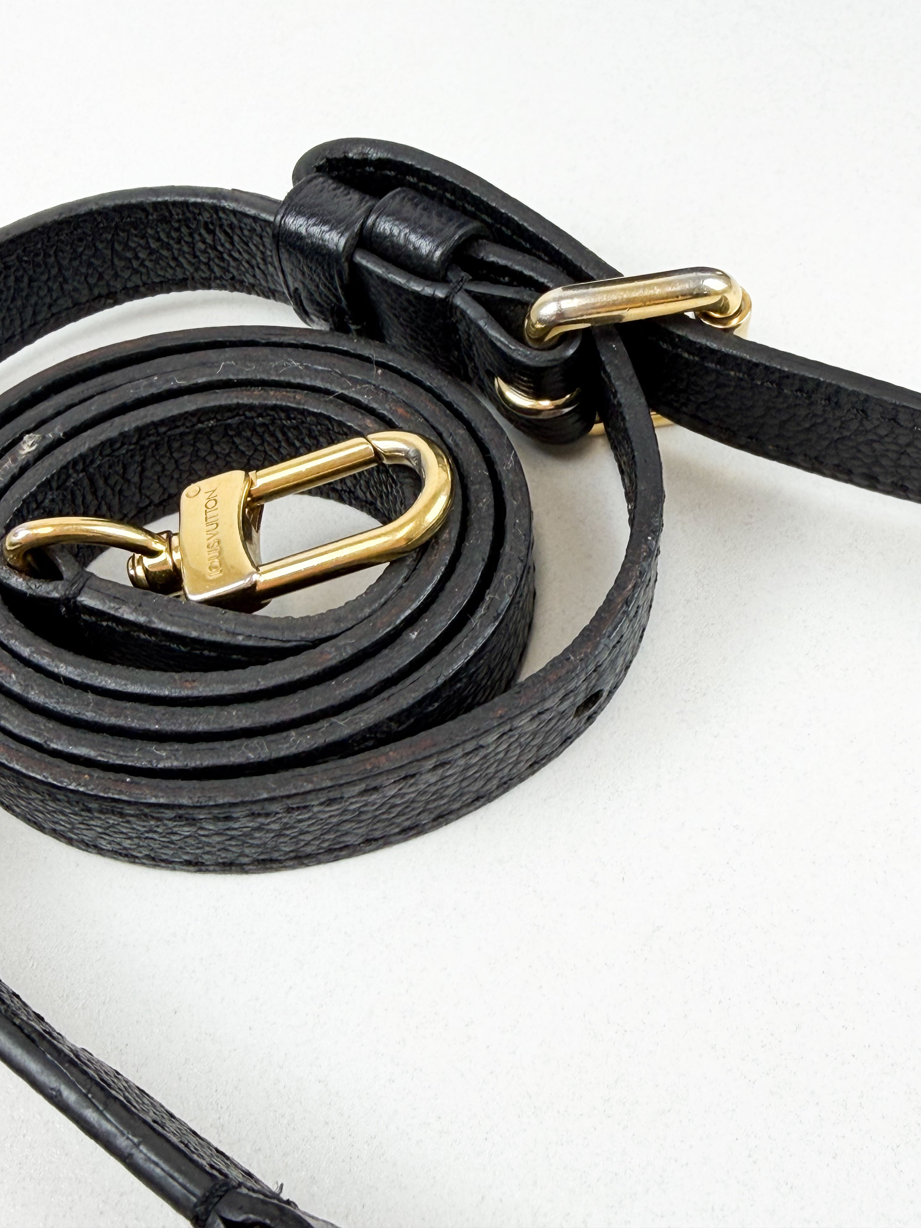 Louis Vuitton Empreinte Black Pochette Metis