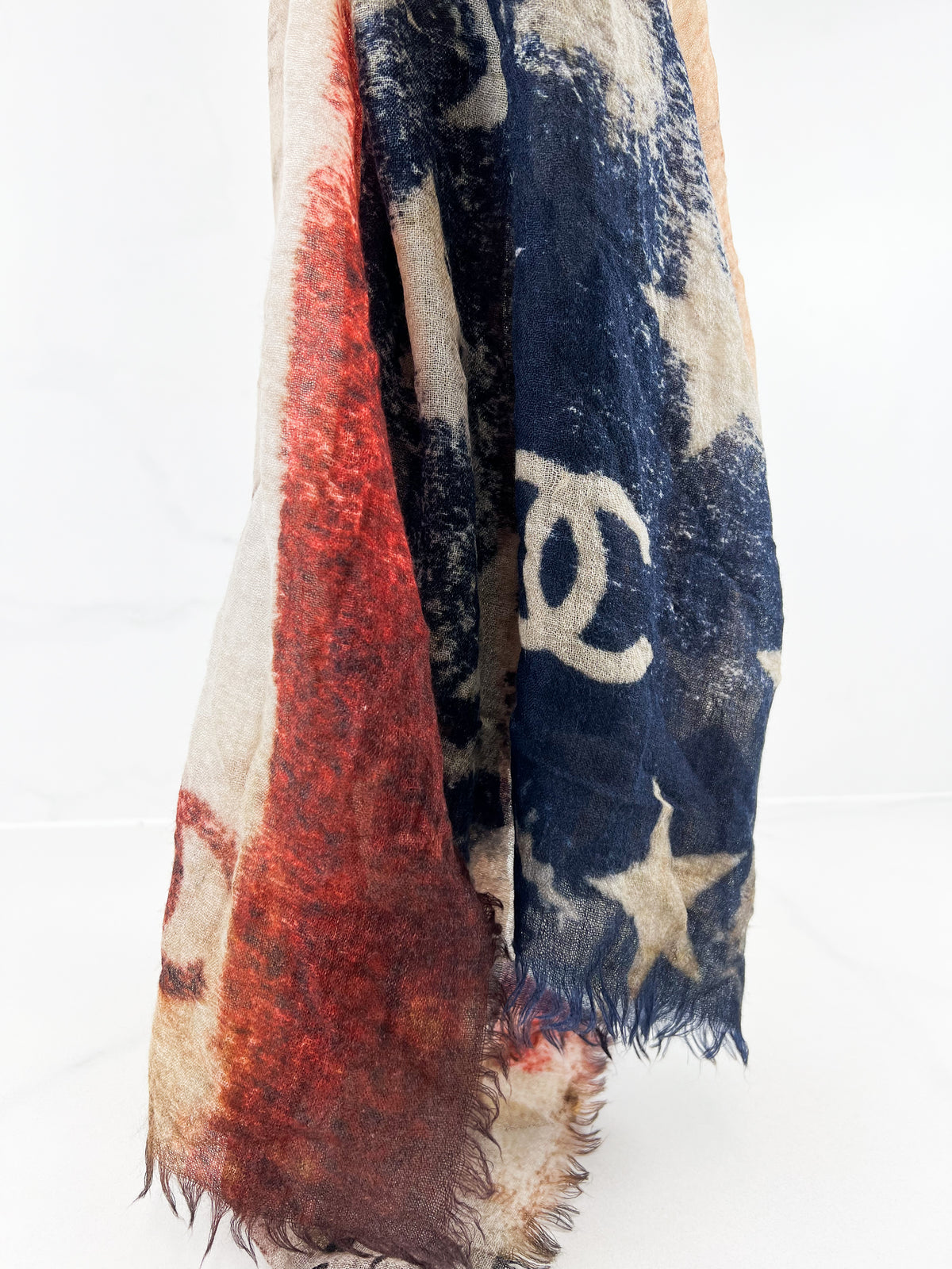 Chanel Echarpe Cashmere Seda Azul e Bege Scarf