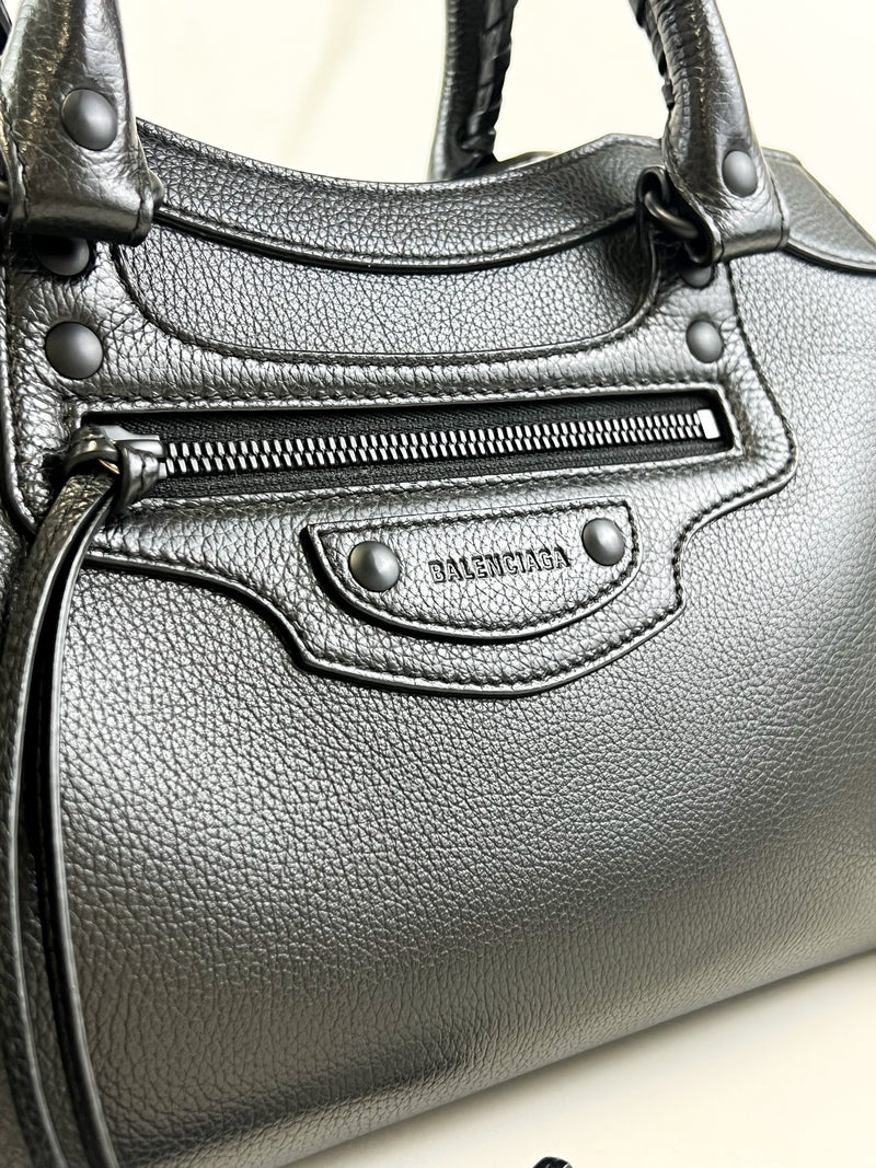 Balenciaga Neo Classic City Grained Shoulder Bag