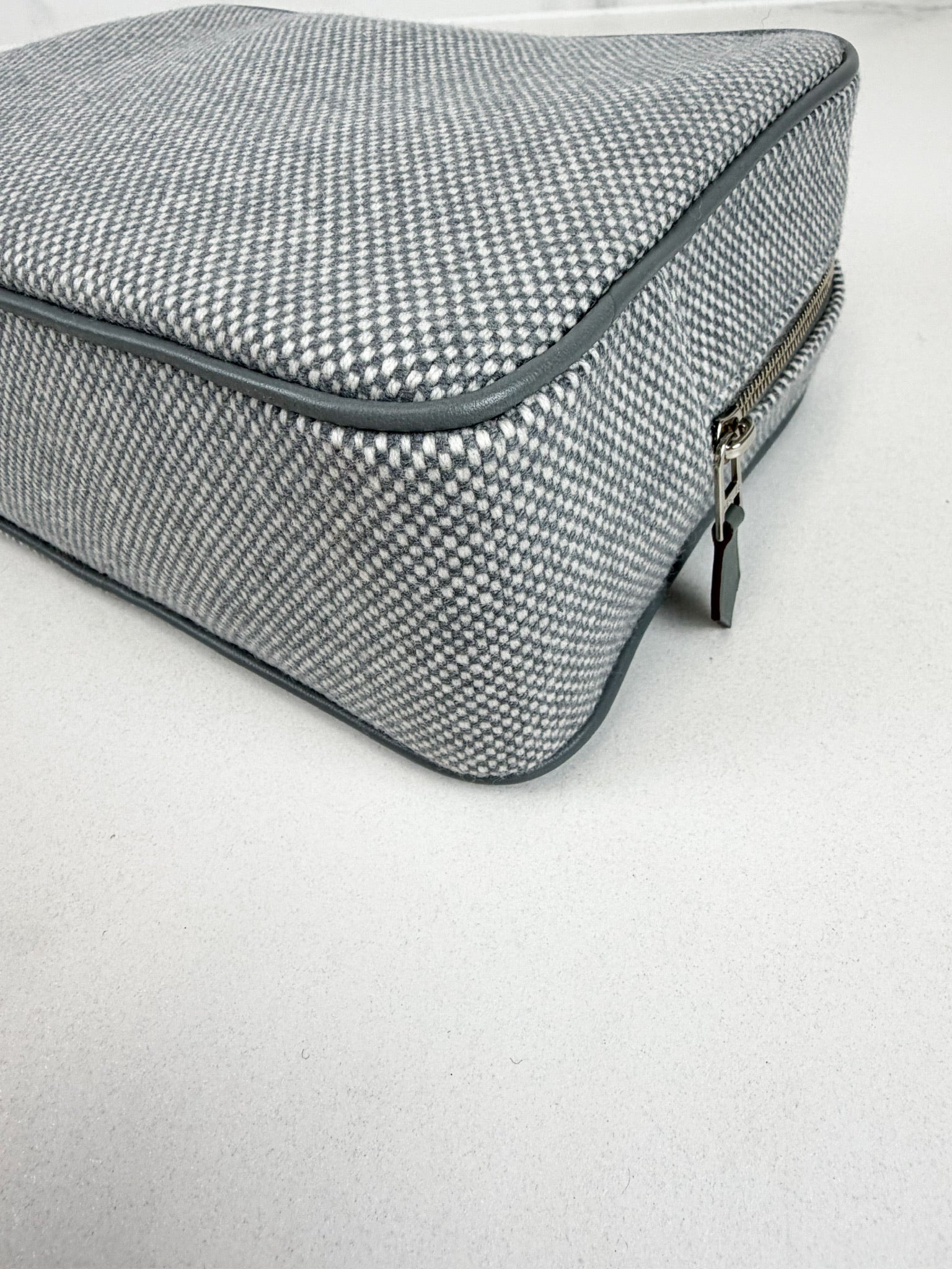 Hermes Chapitre H Cavalier Case in Gris
