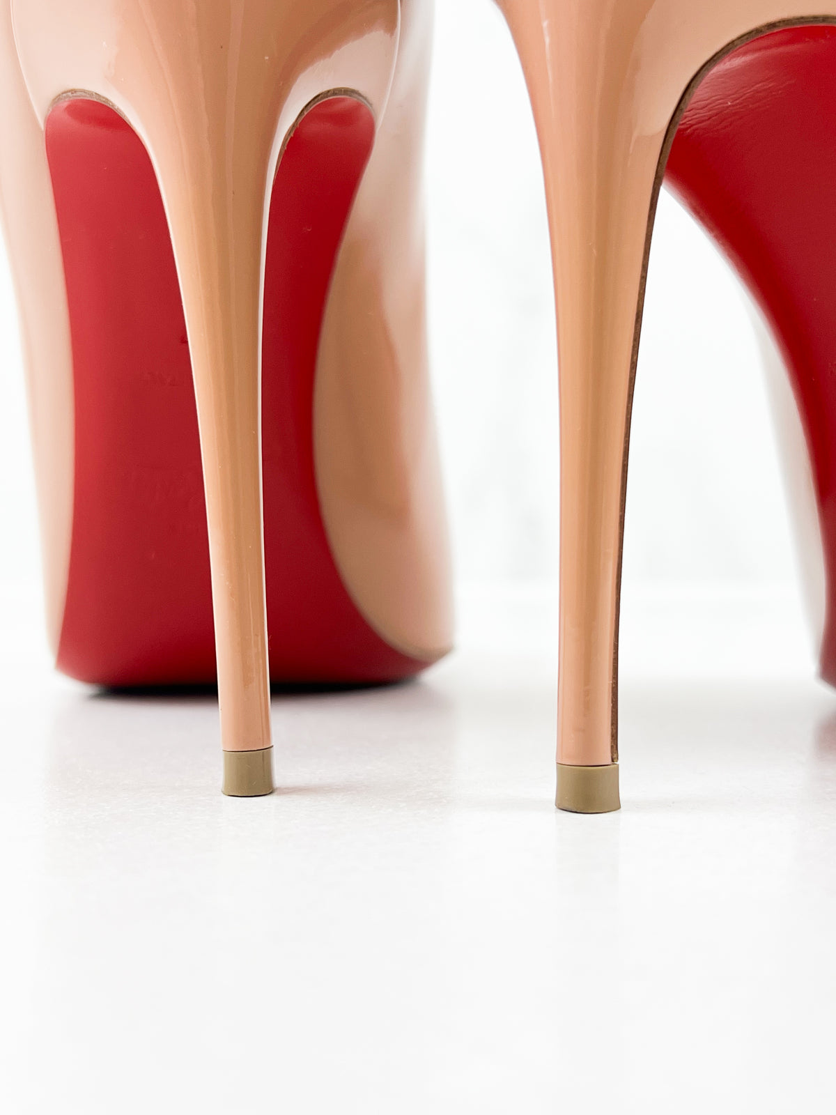 Christian Louboutin Patent Blush Kate 100mm Size 37