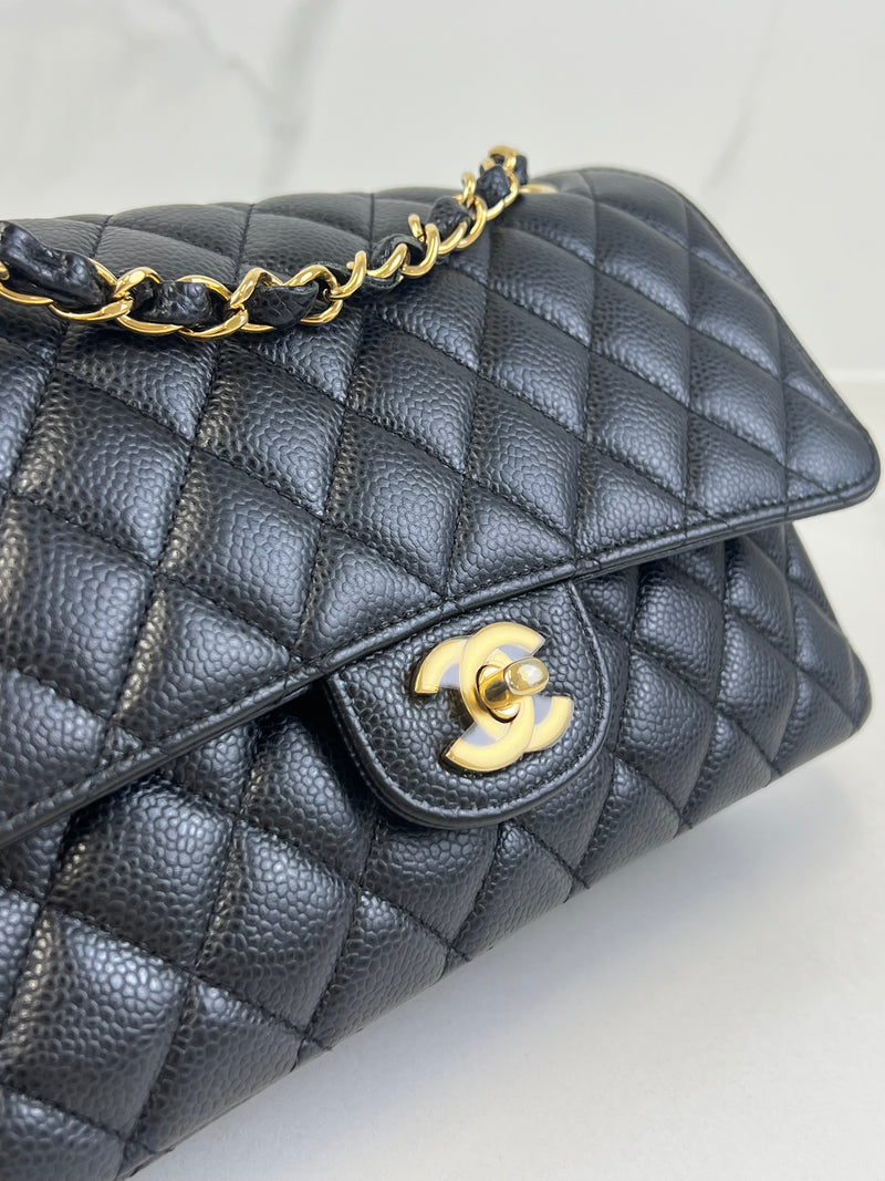 Chanel CC Medium Caviar Black Classic Double Flap Shoulder Bag
