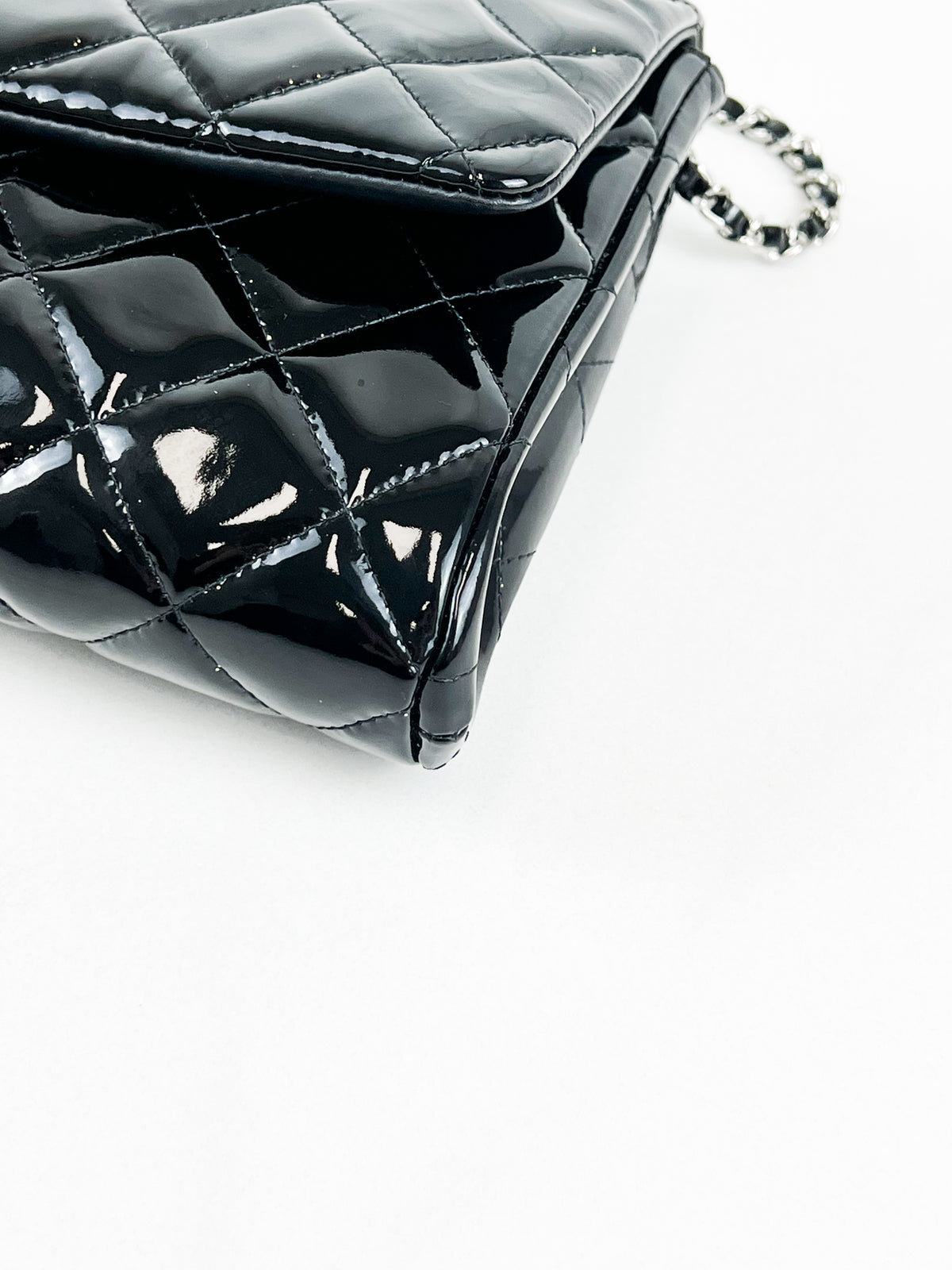 Chanel Black Quilted Patent Leather Clutch-with-Chain SHW