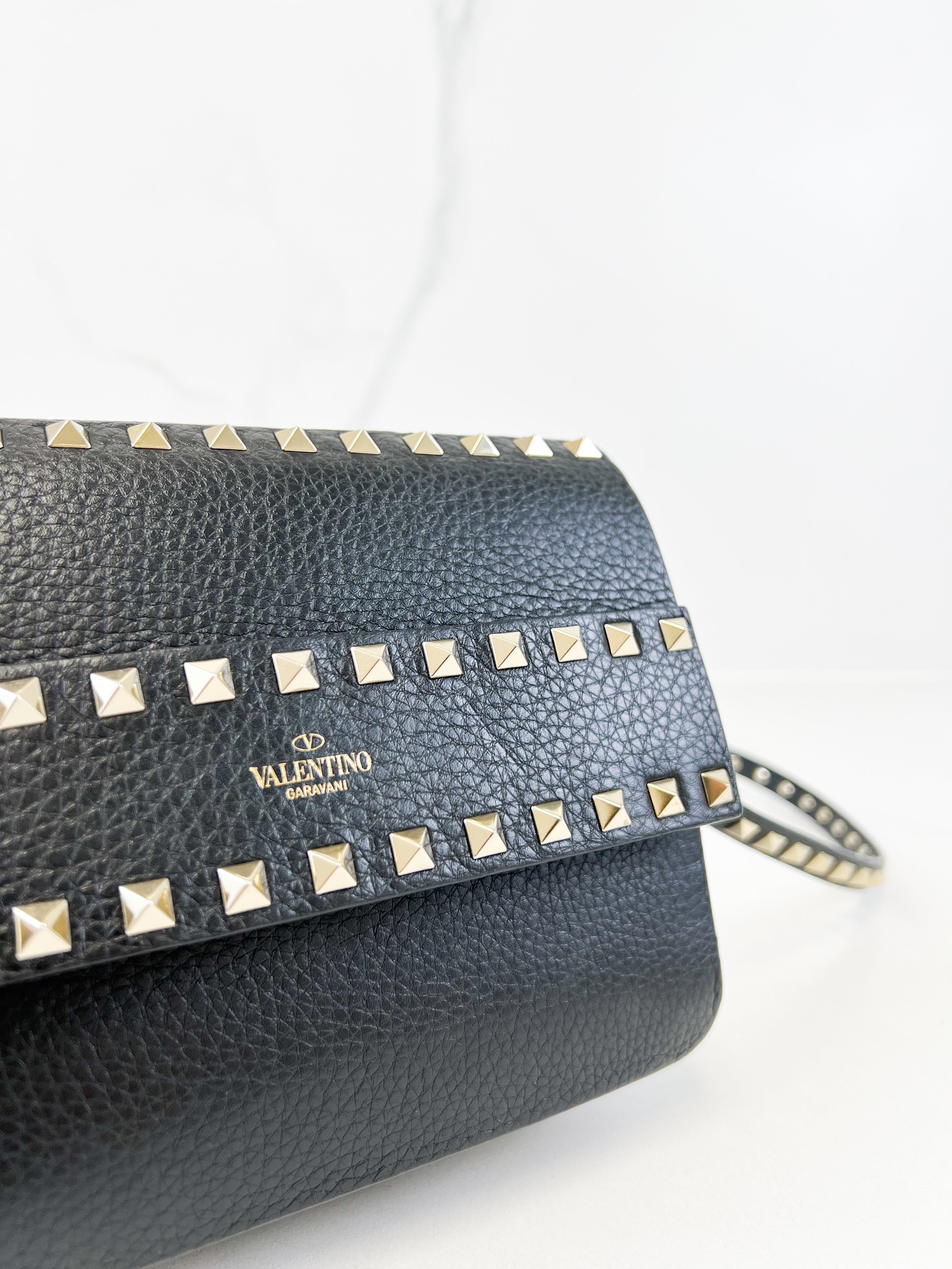 Valentino Garavani Grained Rockstud Shoulder Bag