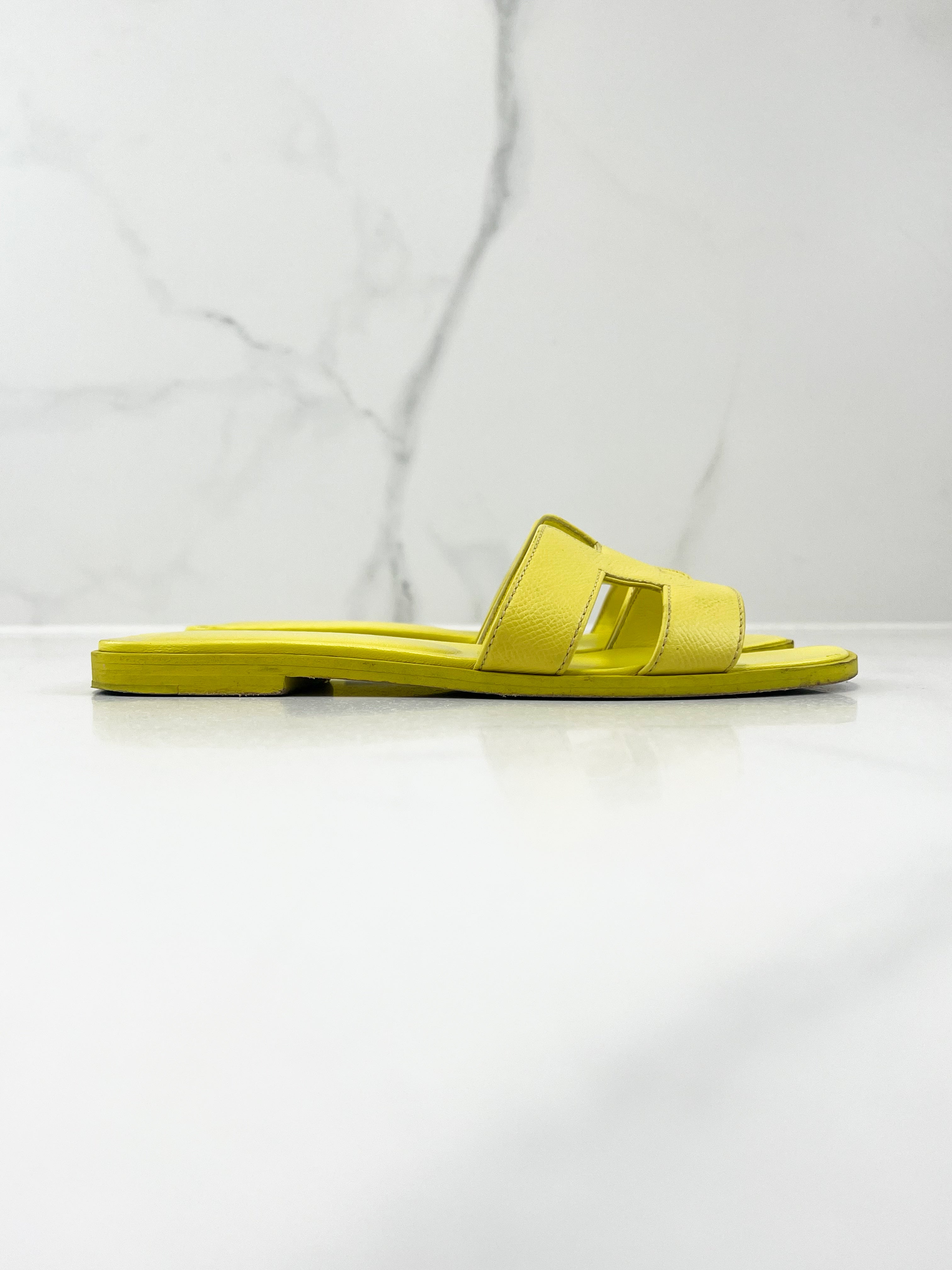 Hermes Oran Sandal in Yellow Size 36