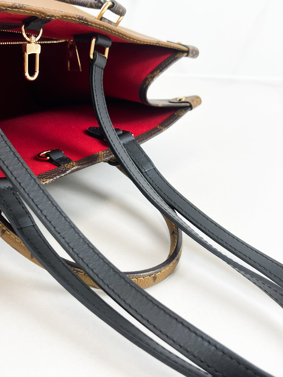 Louis Vuitton Onthego PM Reverse Monogram Canvas