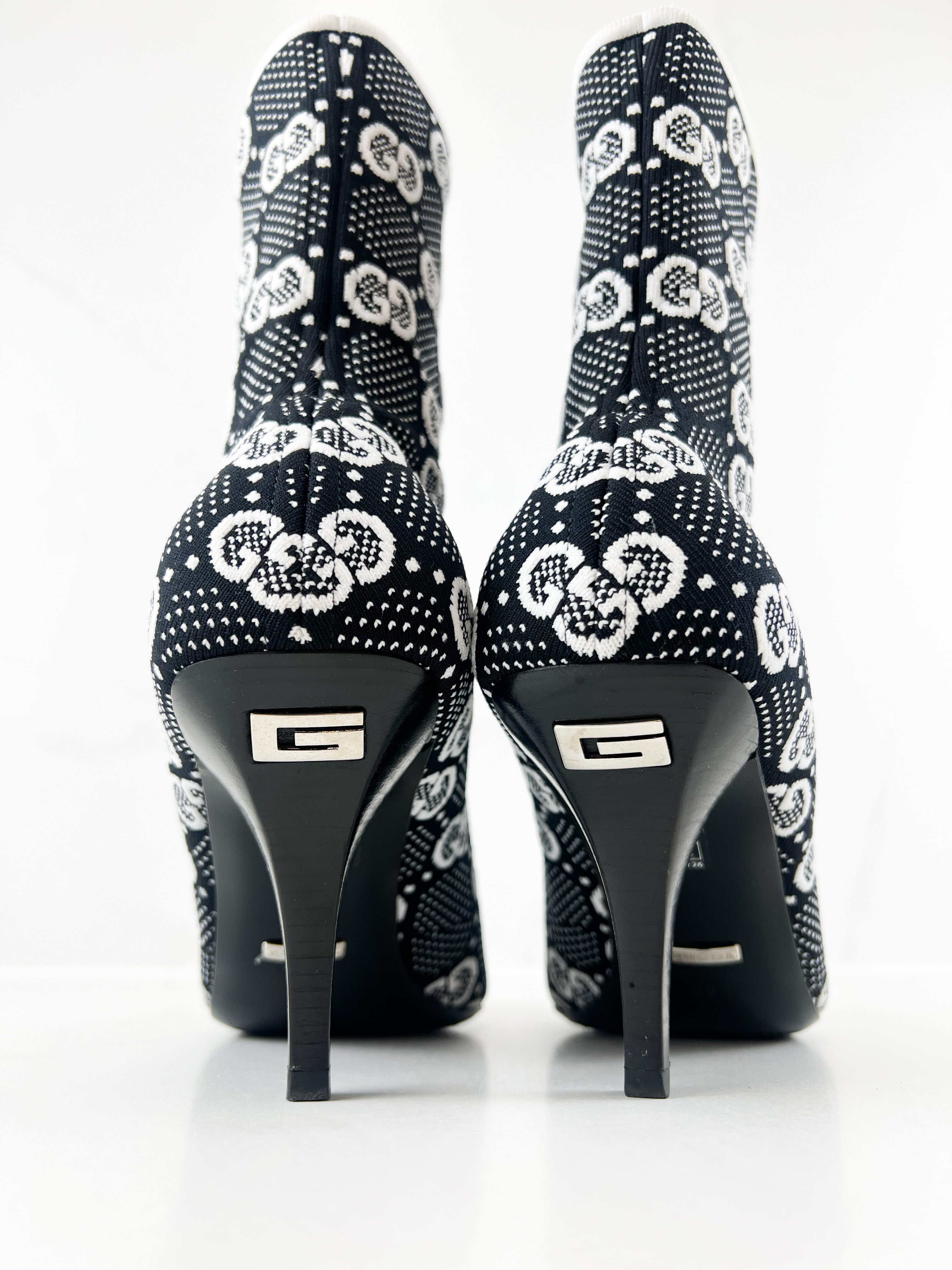 Gucci GG Logo Knit Ankle Boots in Black & White Size 39