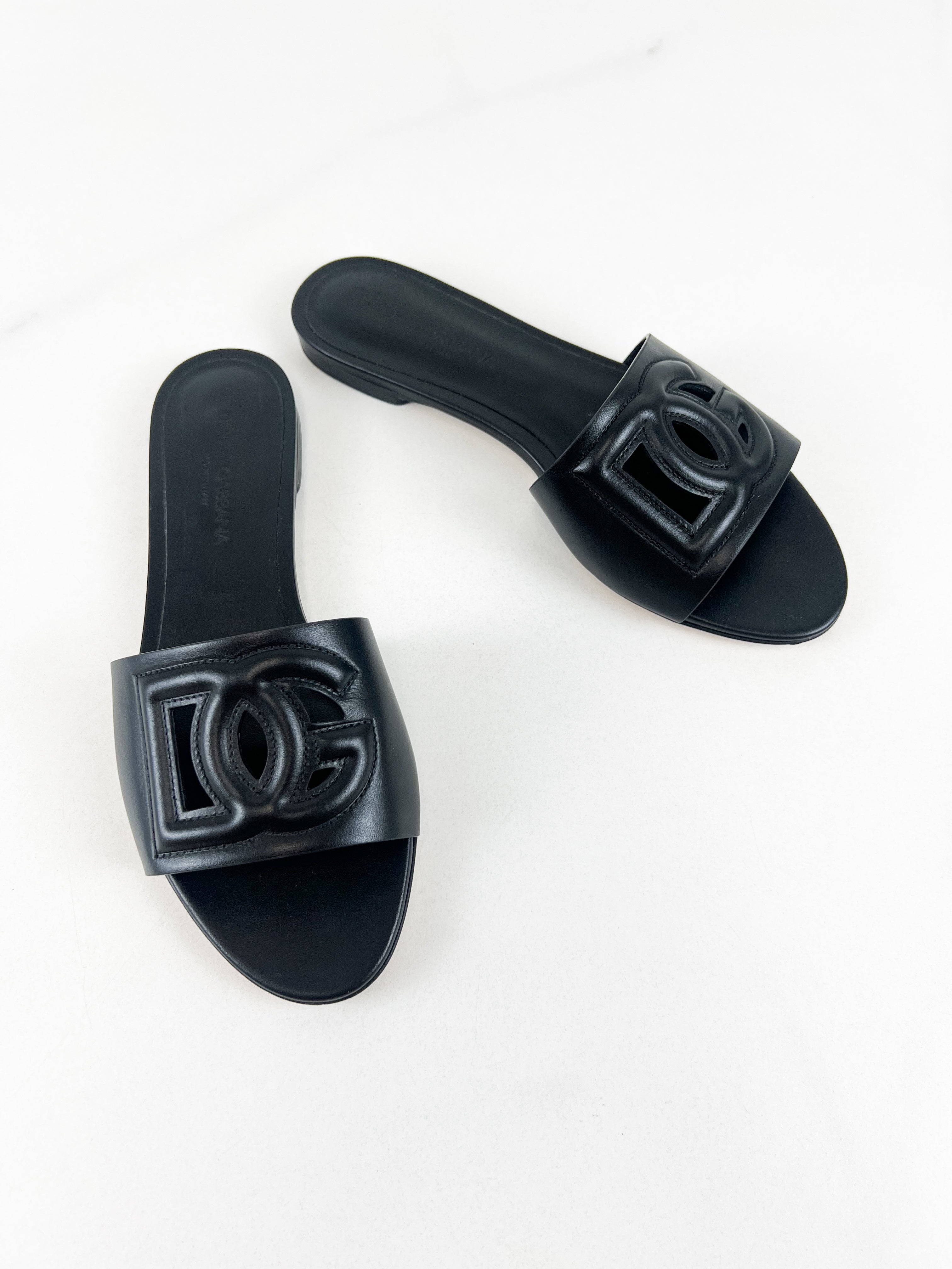 Dolce & Gabbana Slides with DG Logo Cut-Out Size 37