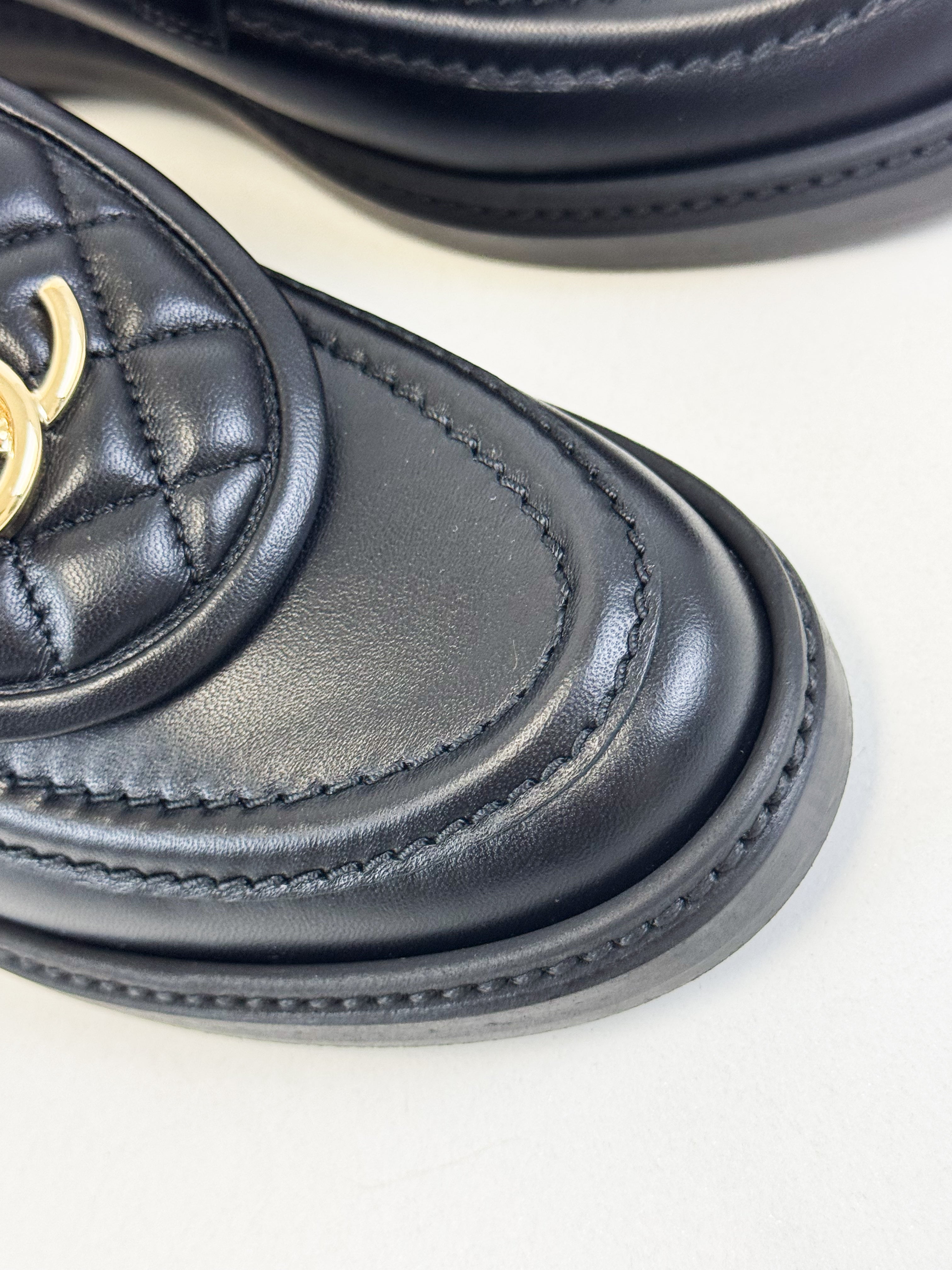 Chanel Black Quilted Turn Lock Loafer Size 37.5