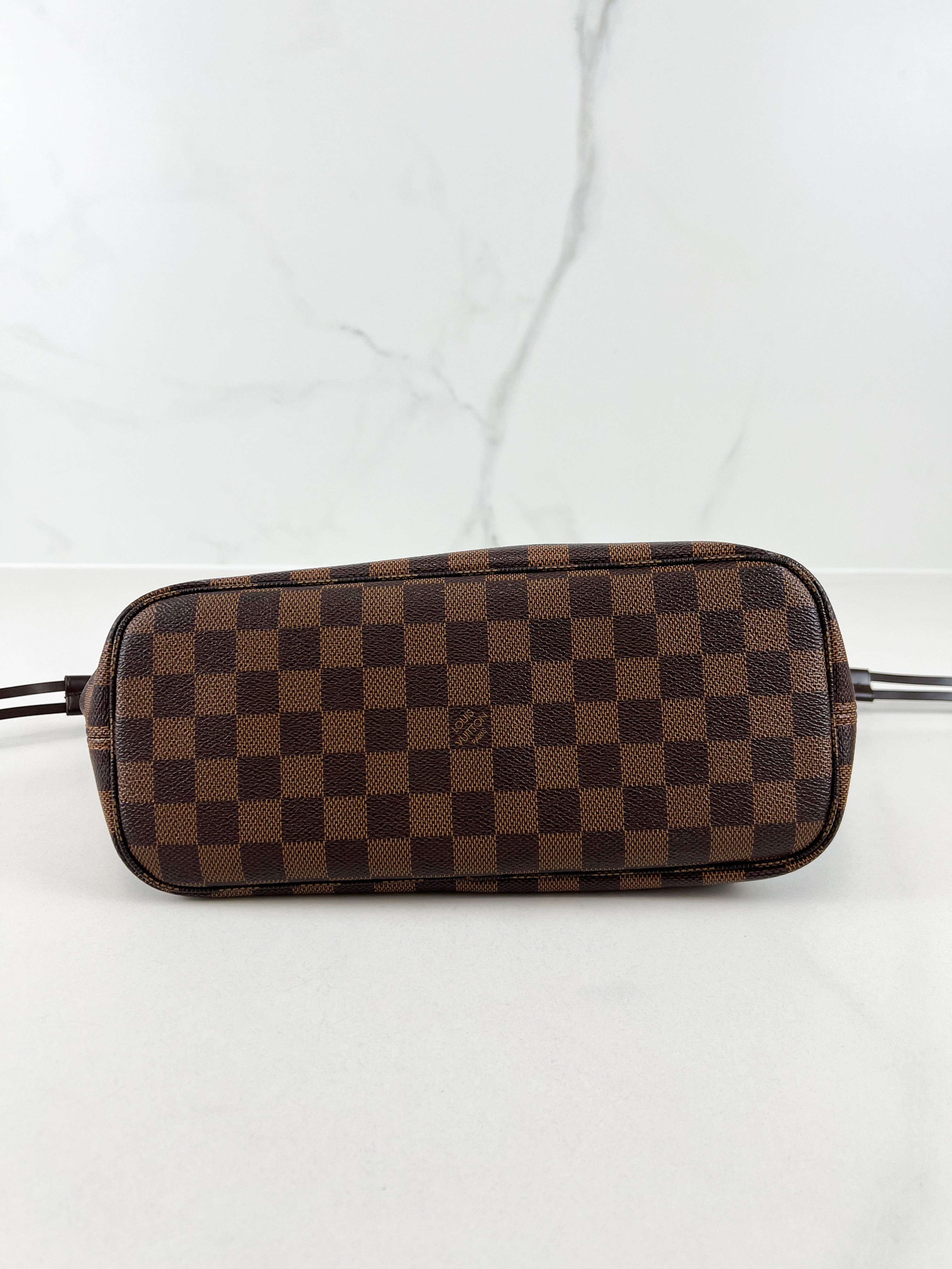 Louis Vuitton Damier Ebene Neverfull PM