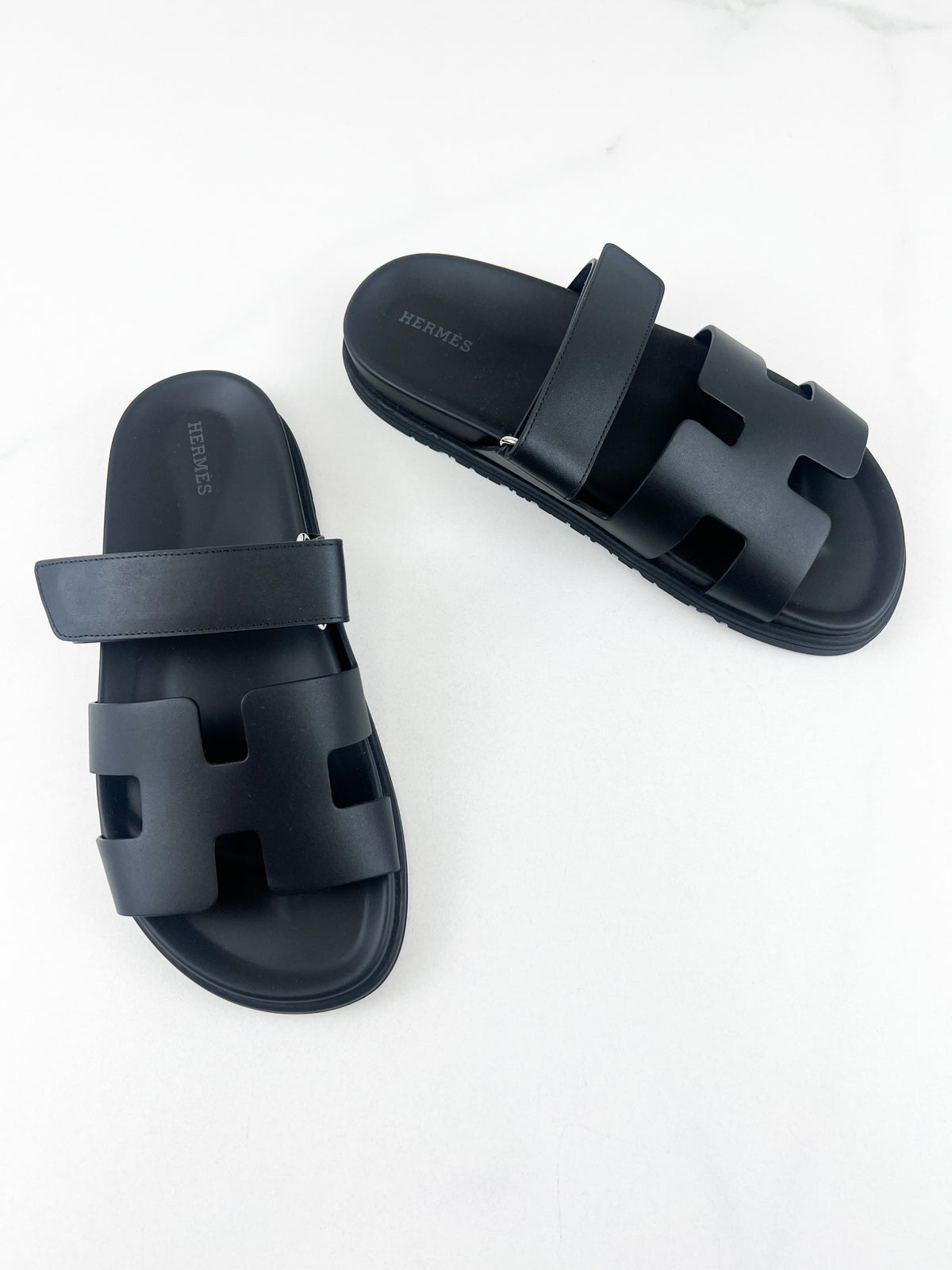 Hermes Chypre Sandals Noir Size 39