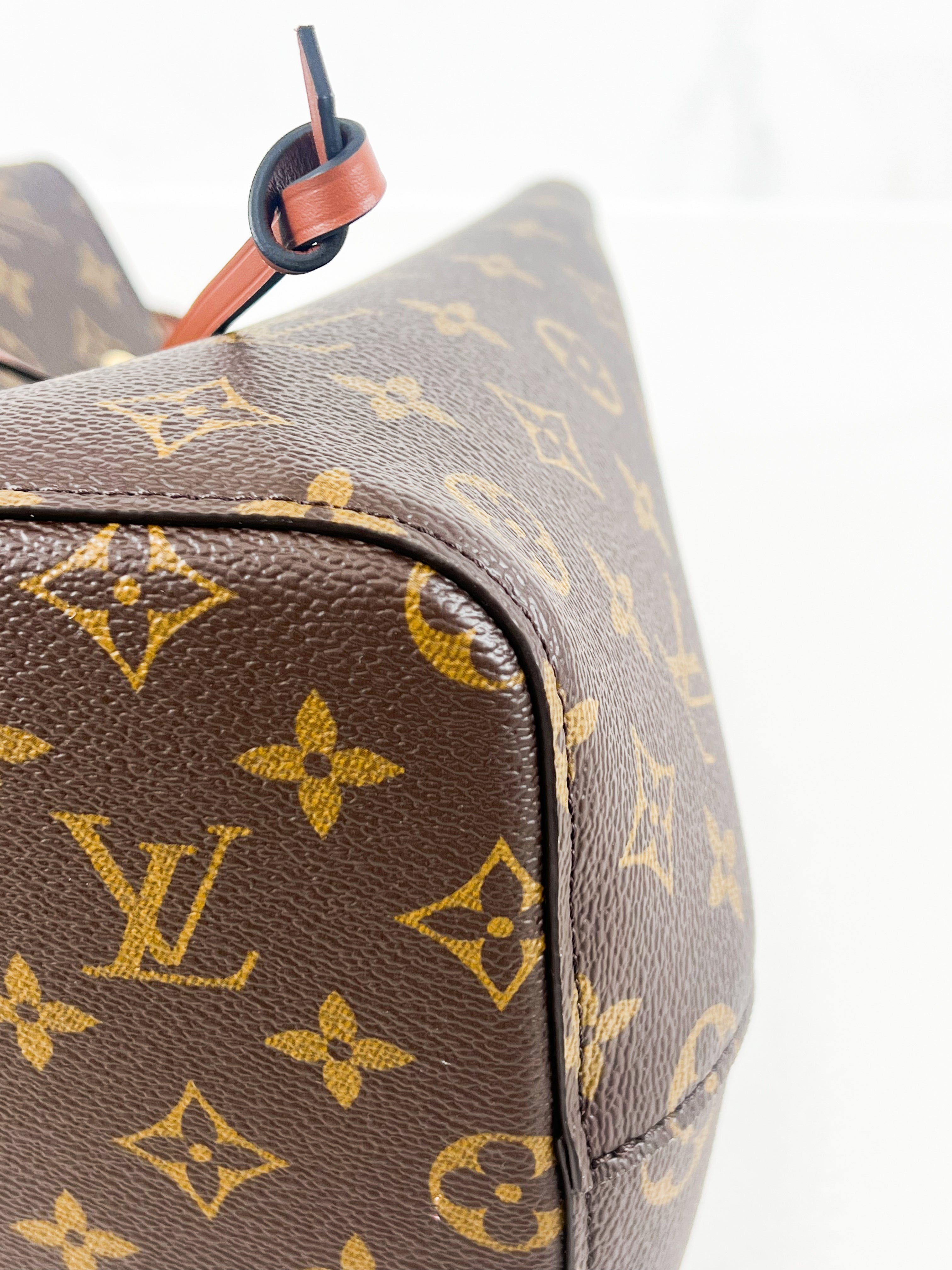 Louis Vuitton Neo Noe Monogram