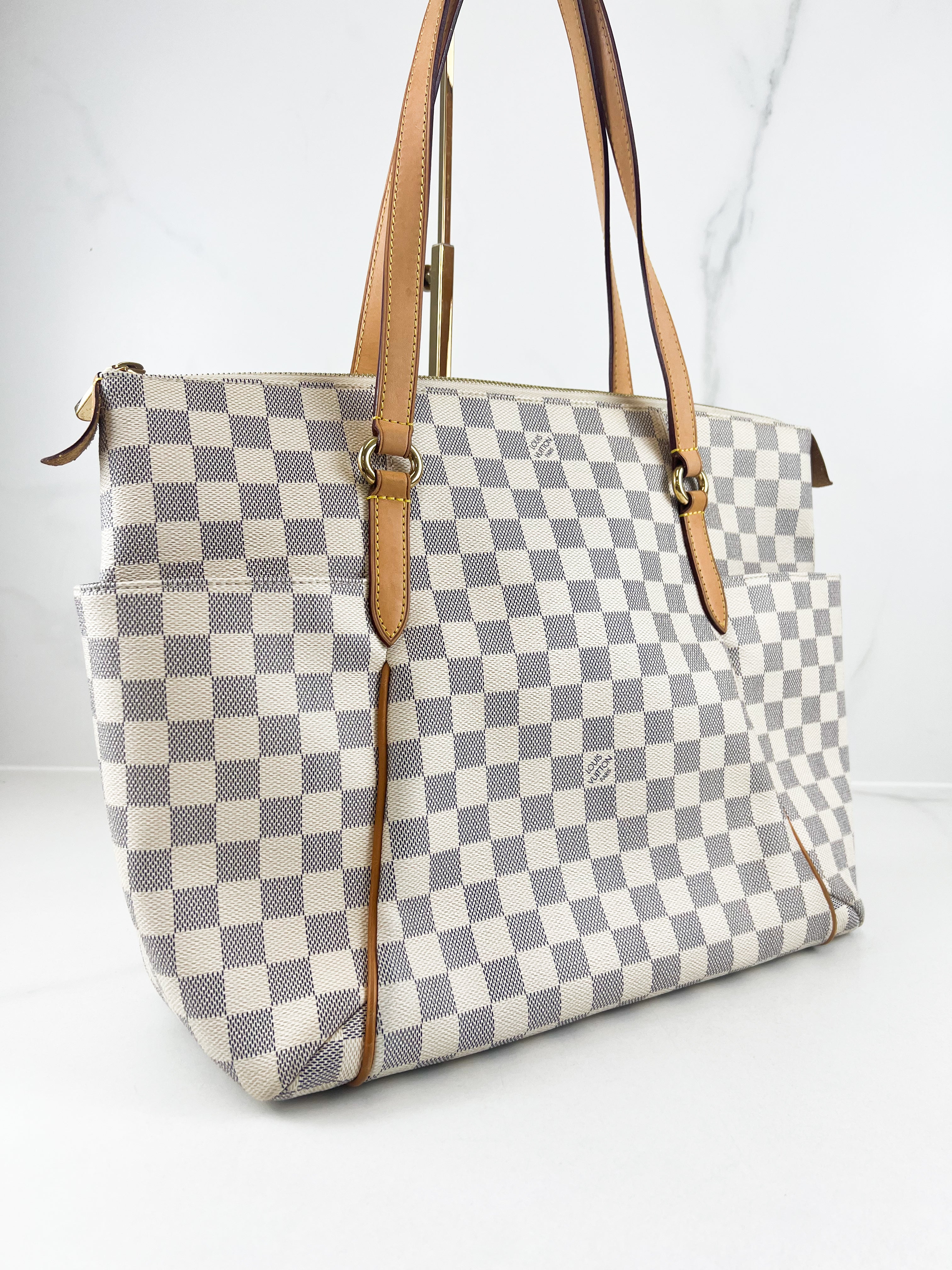 Louis Vuitton Monogram Totally MM in Damier Azur