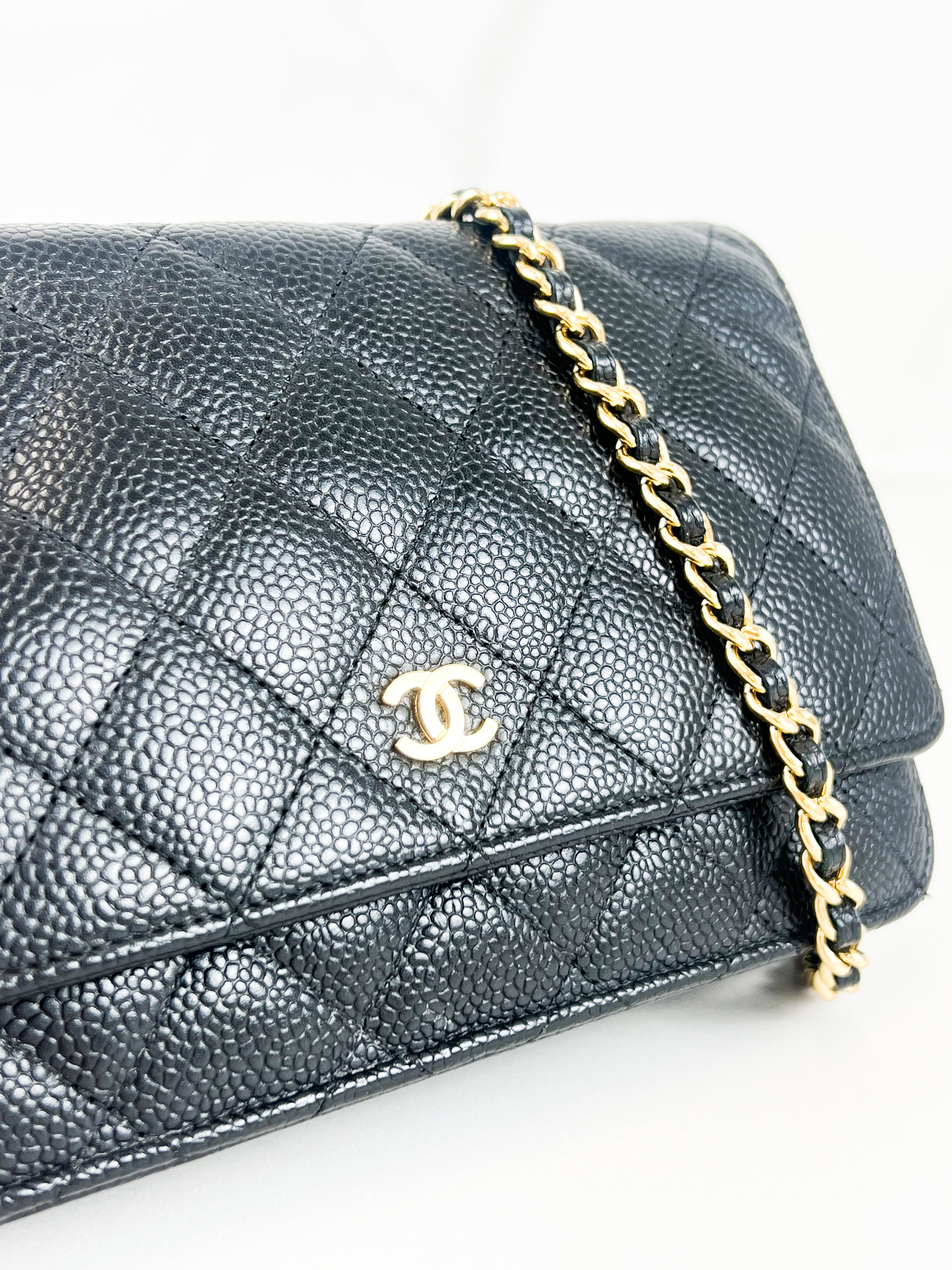 Chanel Black Caviar CC Classic Wallet On Chain GHW