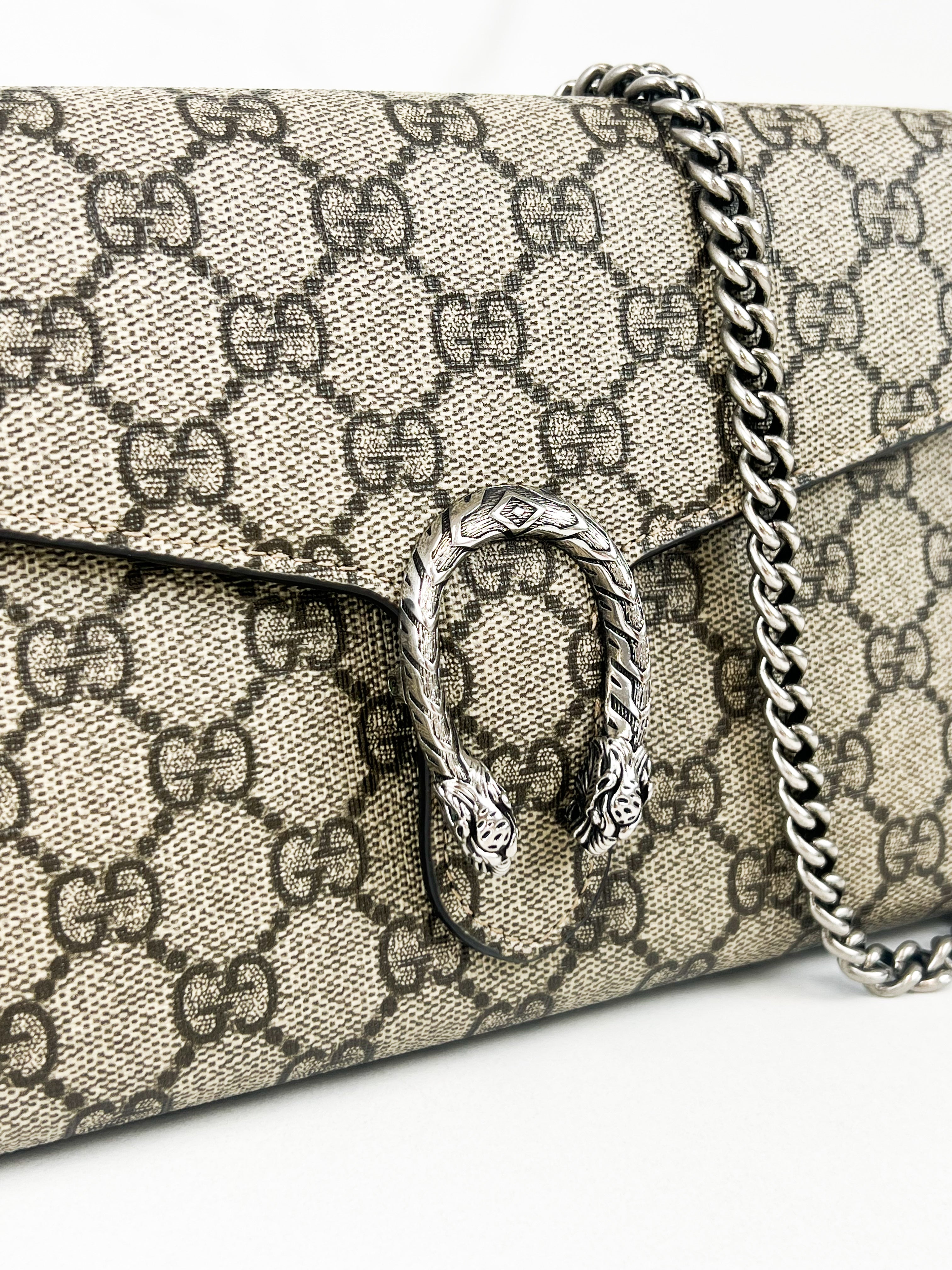 Gucci Dionysus GG Supreme Chain Wallet