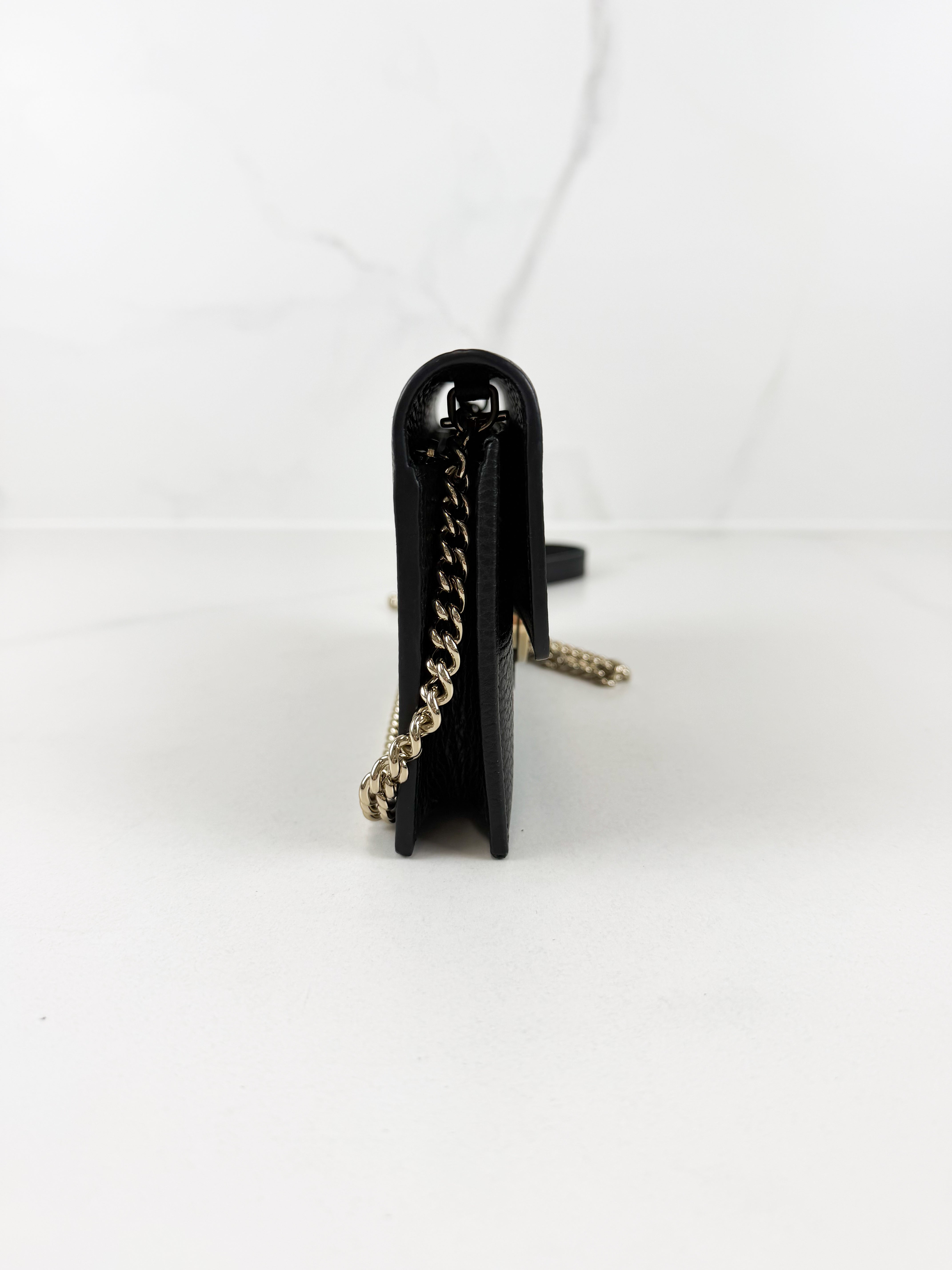 Gucci Interlocking G Wallet On Chain