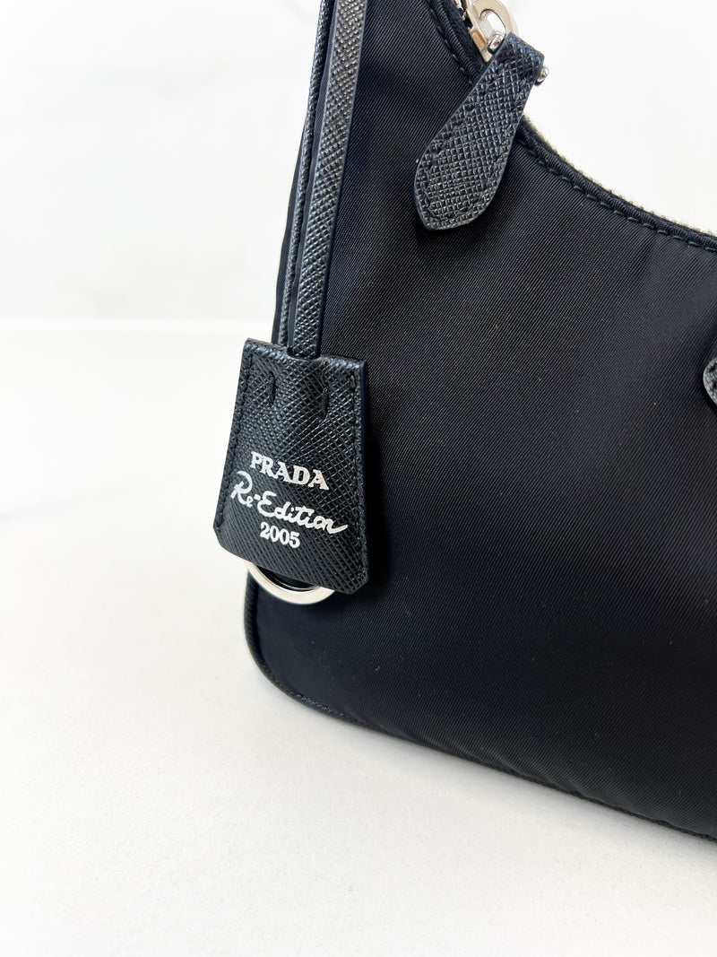 Prada Black Nylon Re-Edition 2005 Shoulder Bag