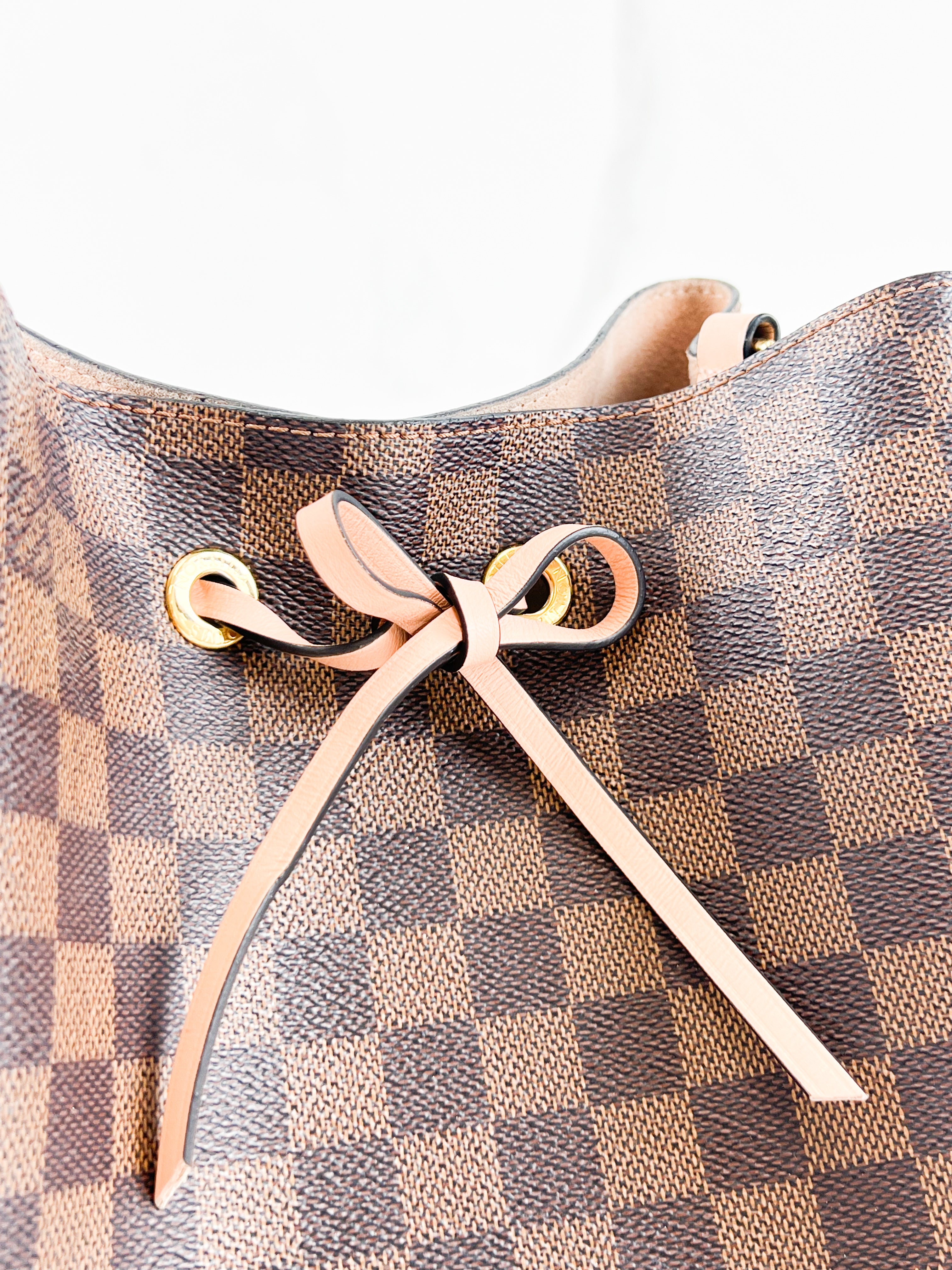 Louis Vuitton Neo Noe Monogram