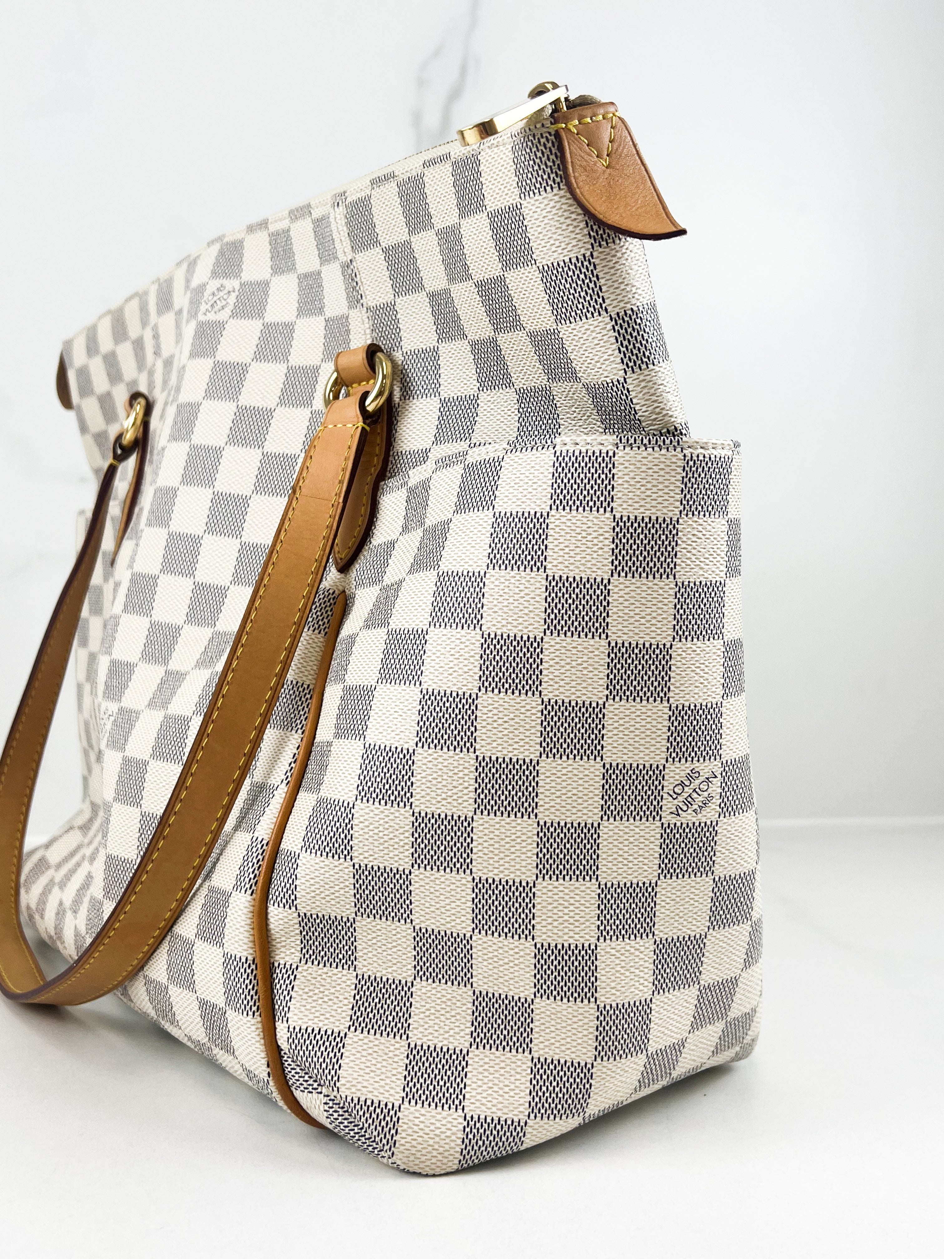 Louis Vuitton Monogram Totally MM in Damier Azur