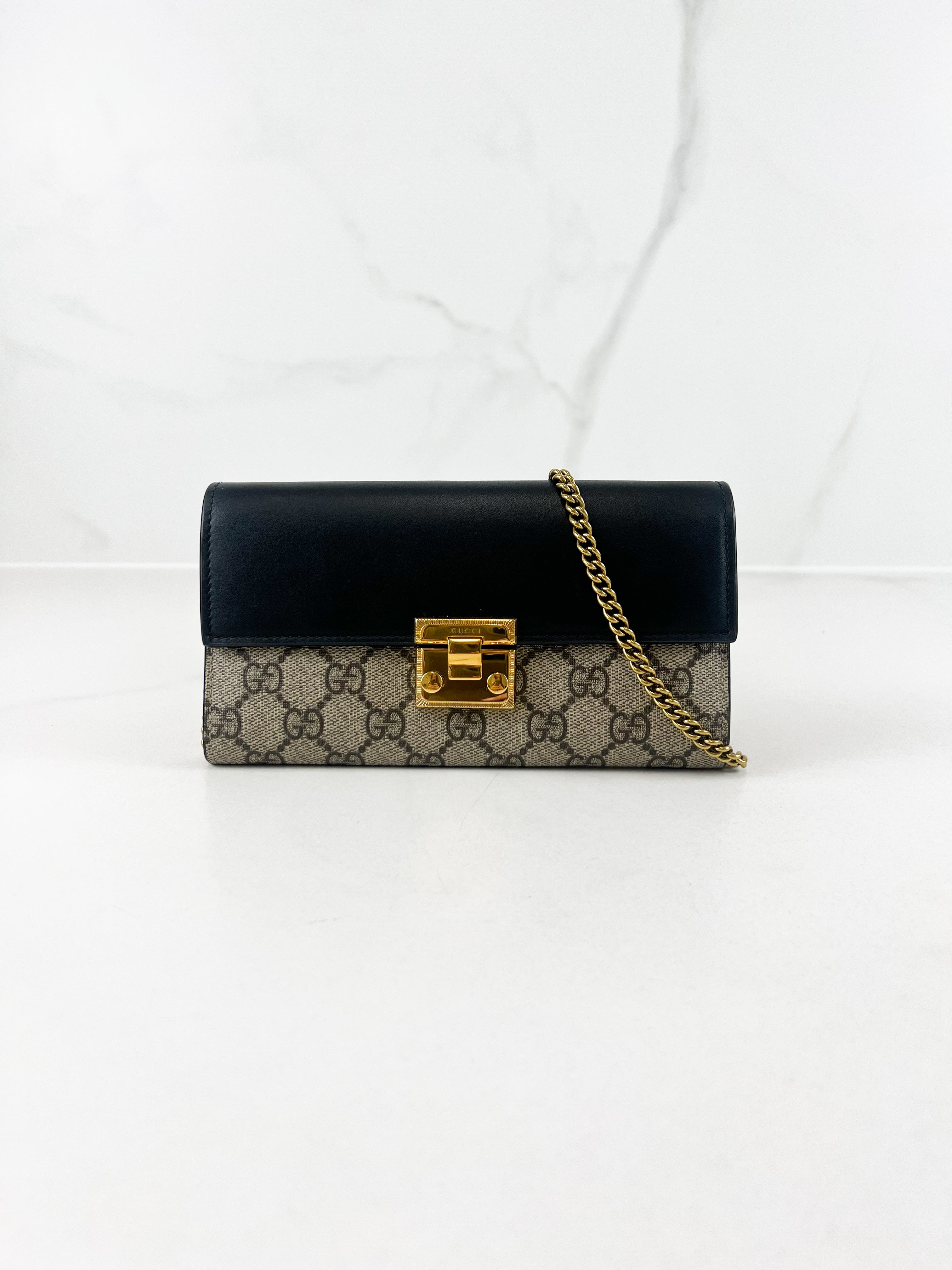 Gucci GG Supreme Continental Padlock WOC